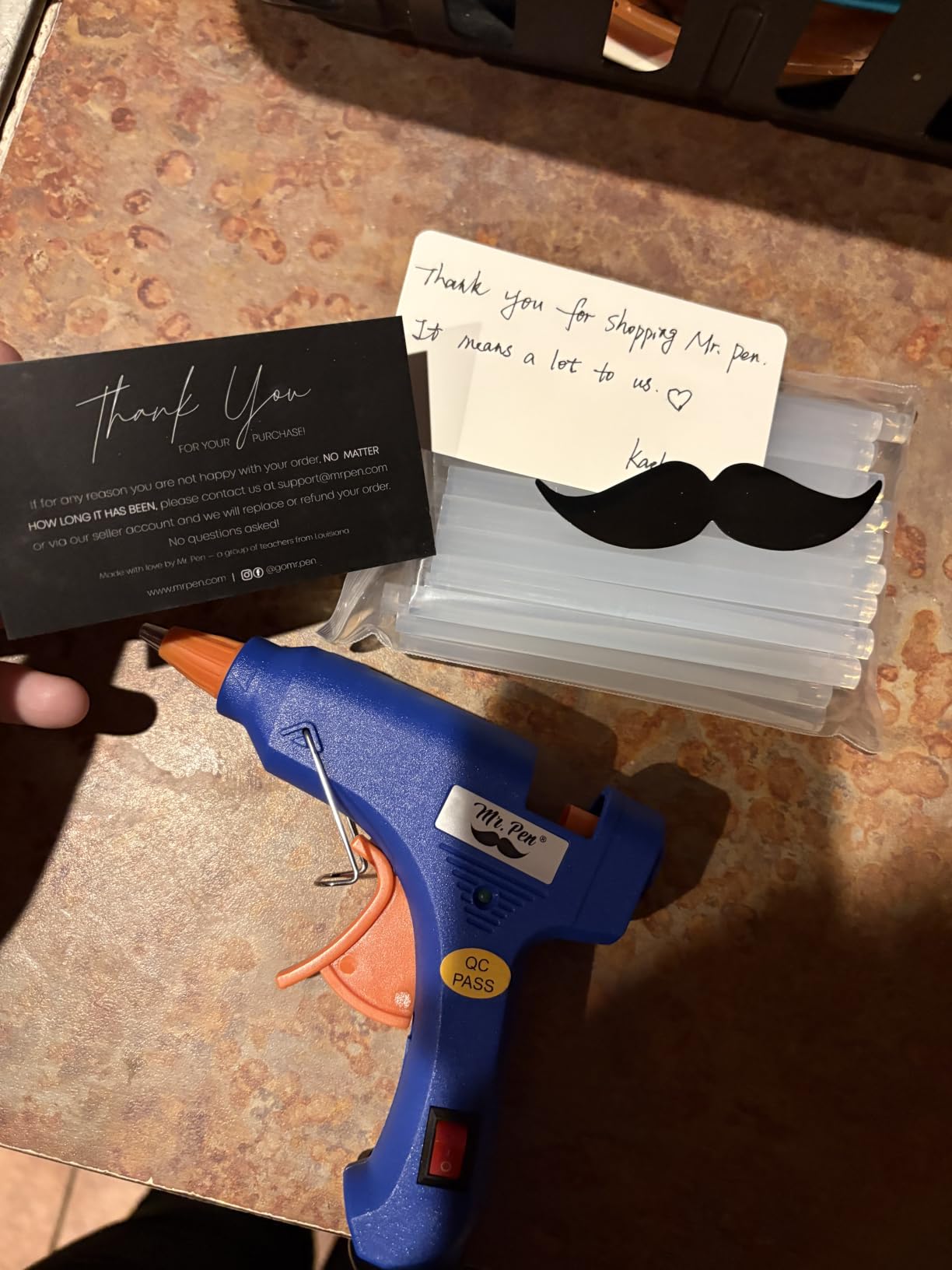 Mr. Pen Hot Glue Gun Kit - Glue Gun with 10 Glue Sticks, Mini Craft Glue Gun Set customer photo 1