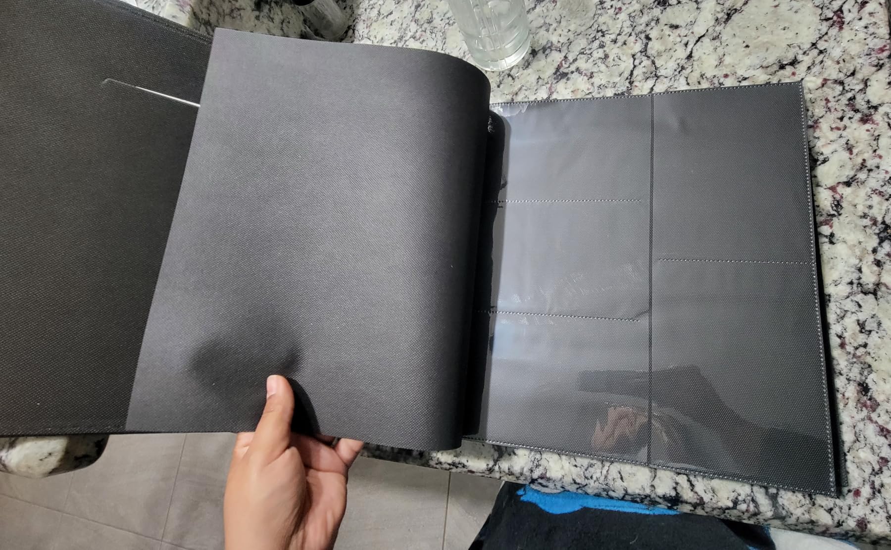 RECUTMS Photo Albums 4x6 Pictures, 600 Pockets Large Capacity Picture Album | Acid-Free Black Pages, Leather Cover, Dual Horizontal/Vertical Pockets, Custom Photo Cover, Perfect for Wedding, Family & Travel customer photo 2