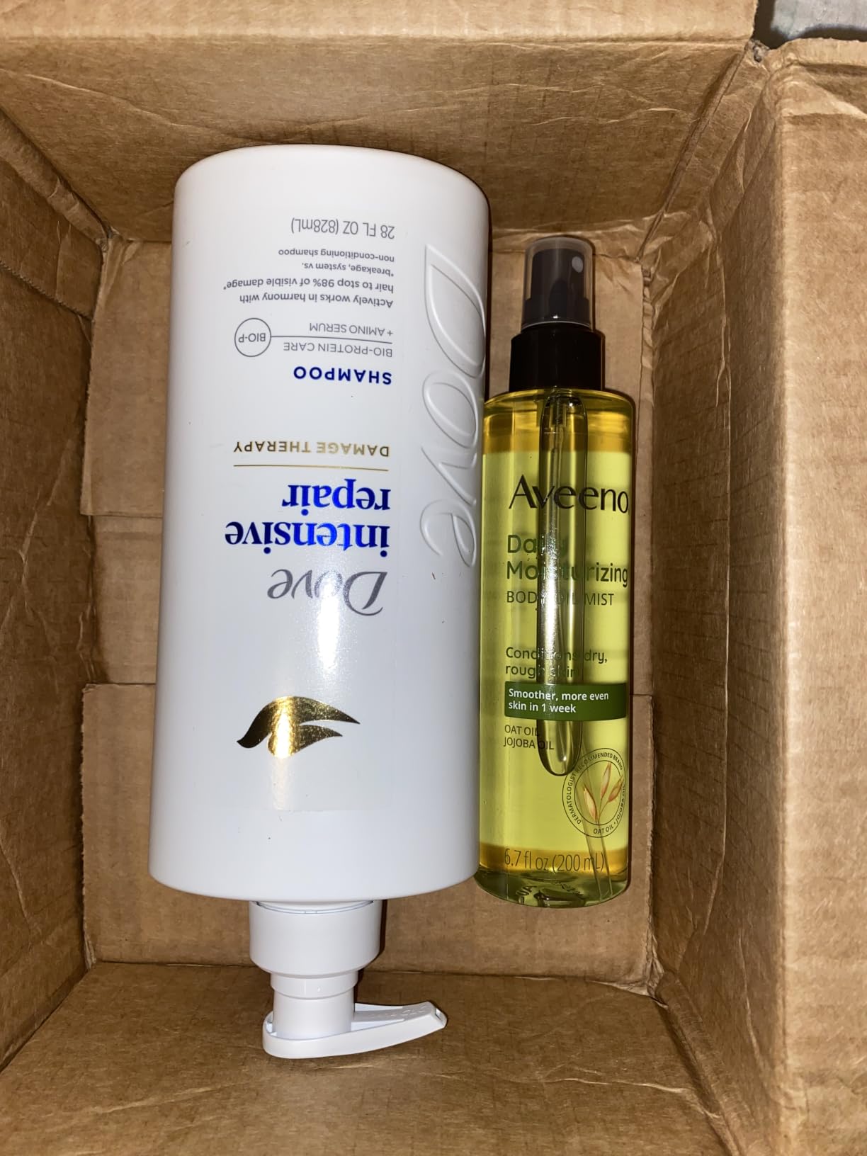 Aveeno Daily Moisturizing Body Oil Mist with Oat Oil and Jojoba Oil for Rough, Dry, Sensitive Skin, Nourishing Body Spray for Smoother, More Even Skin, Paraben- & Silicone-Free, 6.7 fl. oz customer photo 2