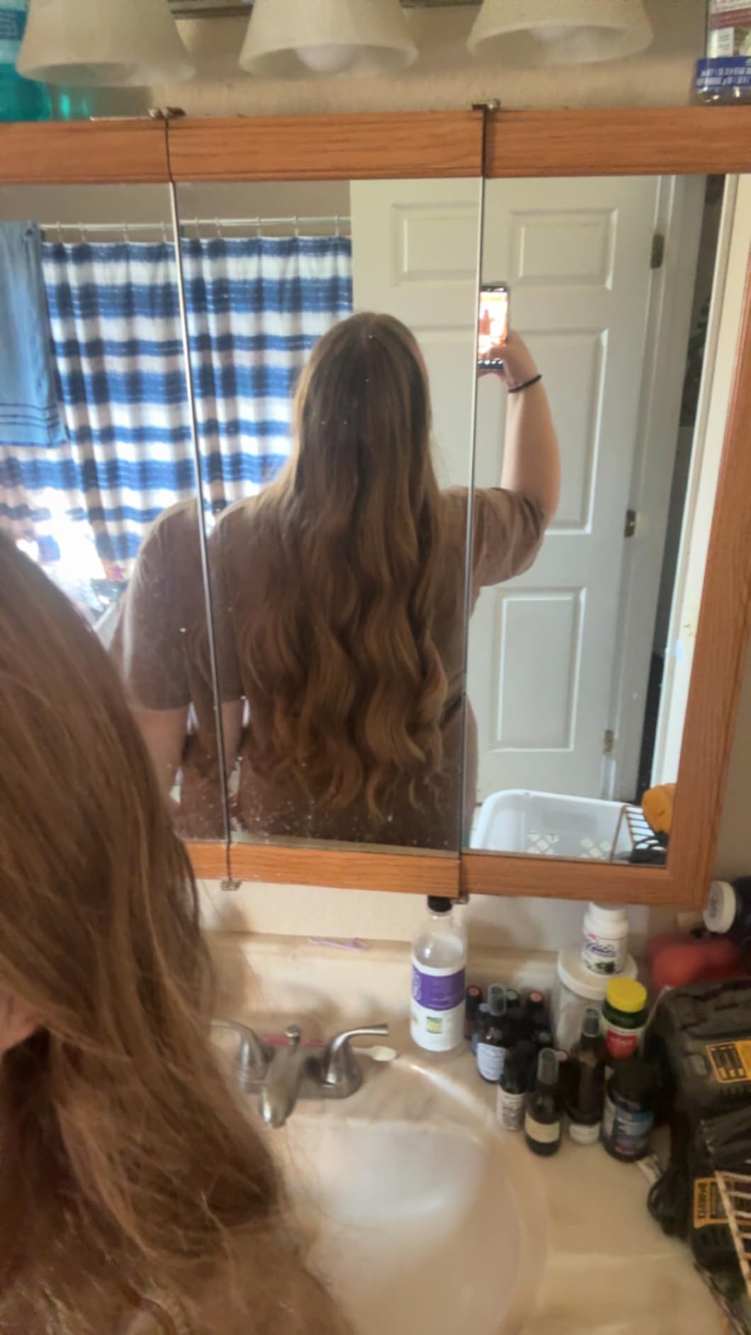 L'Oreal Paris Elvive Dream Lengths Shampoo and Conditioner Set, Seals Split Ends, Hydrating & Strengthening Hair Repair, Fine Castor Oil and Vitamins B3 and B5, 56 Fl Oz Set customer photo 1