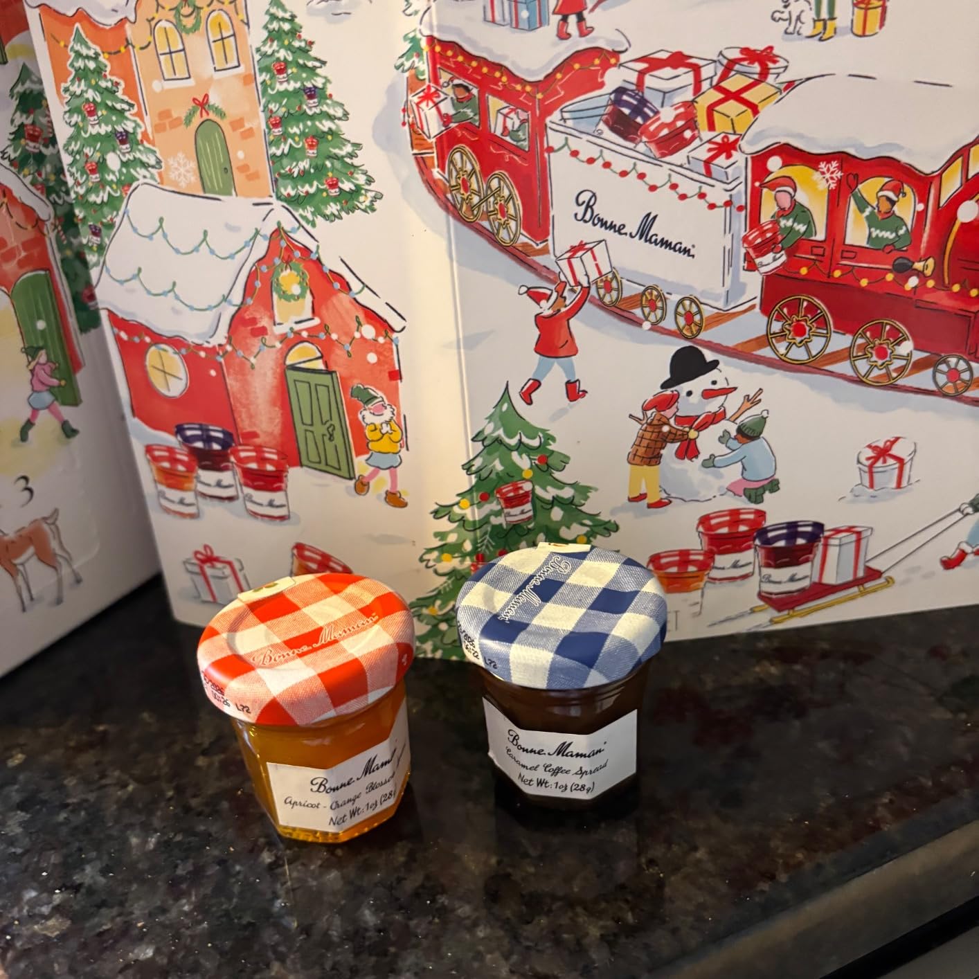Bonne Maman 2026 Limited Edition Advent Calendar, 24 Mini Spreads customer photo 2