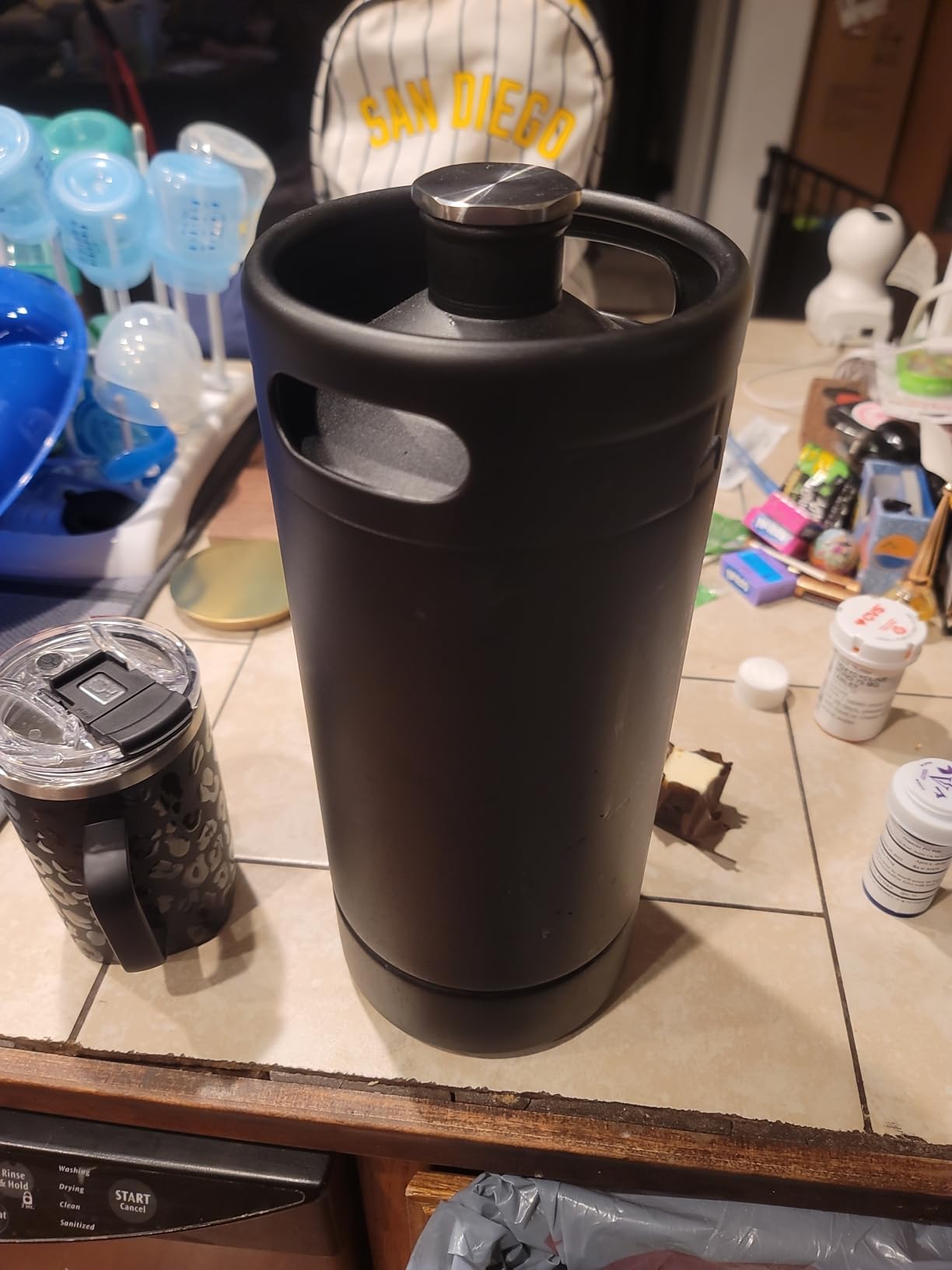 TMCRAFT 128oz Mini Keg Tap System, Stainless Steel Growler, Matte Black customer photo 2