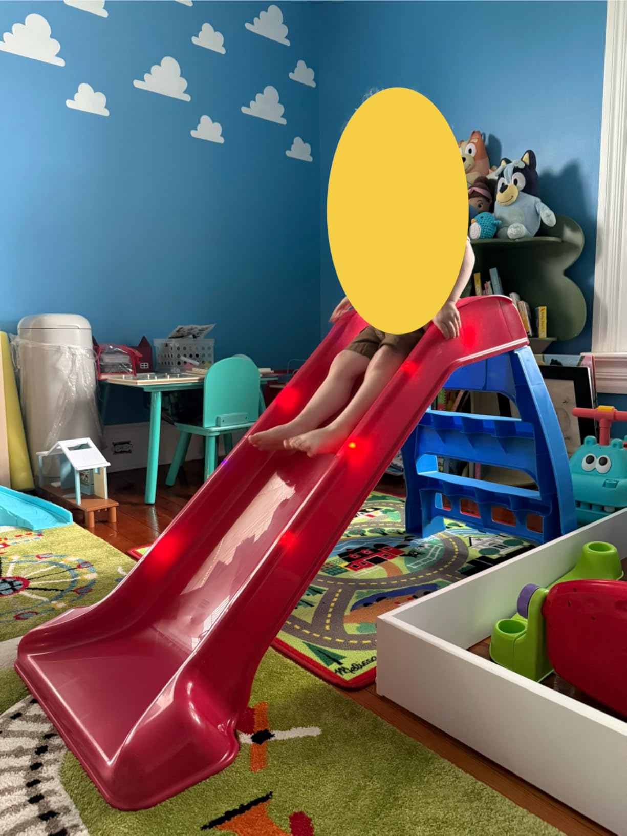 Little Tikes Light-Up First Slide for Kids Indoors/Outdoors , Red customer photo 2