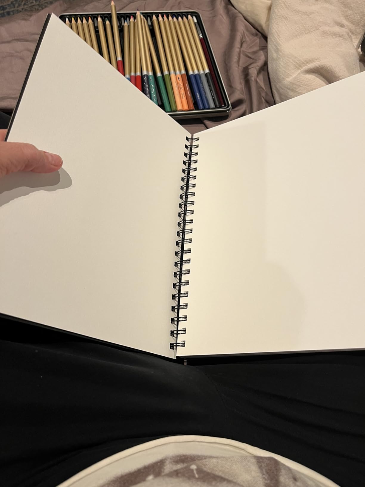 Artist’s Sketchbook Hardcover – 200GSM Very Thick Paper – Large, Spiral Sketch Book for Drawing and Mixed Media – Sketch Pad, Art Book - 8.25 x 11.4, 40 Sheets / 80 Pages customer photo 1