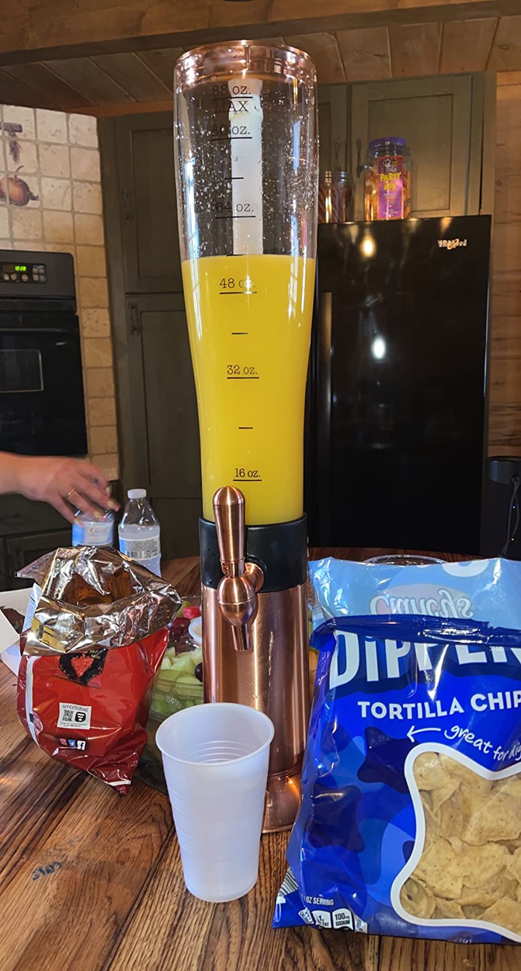Hammer + Axe Beverage Dispenser – 88 oz Party Drink Dispenser with Ice Tube & Tap| Drink Fountain for Beer, Water, Iced Tea| Mimosa Tower| Margarita Tower| BBQ & Tailgate Essential| Home Bar Accessory customer photo 2
