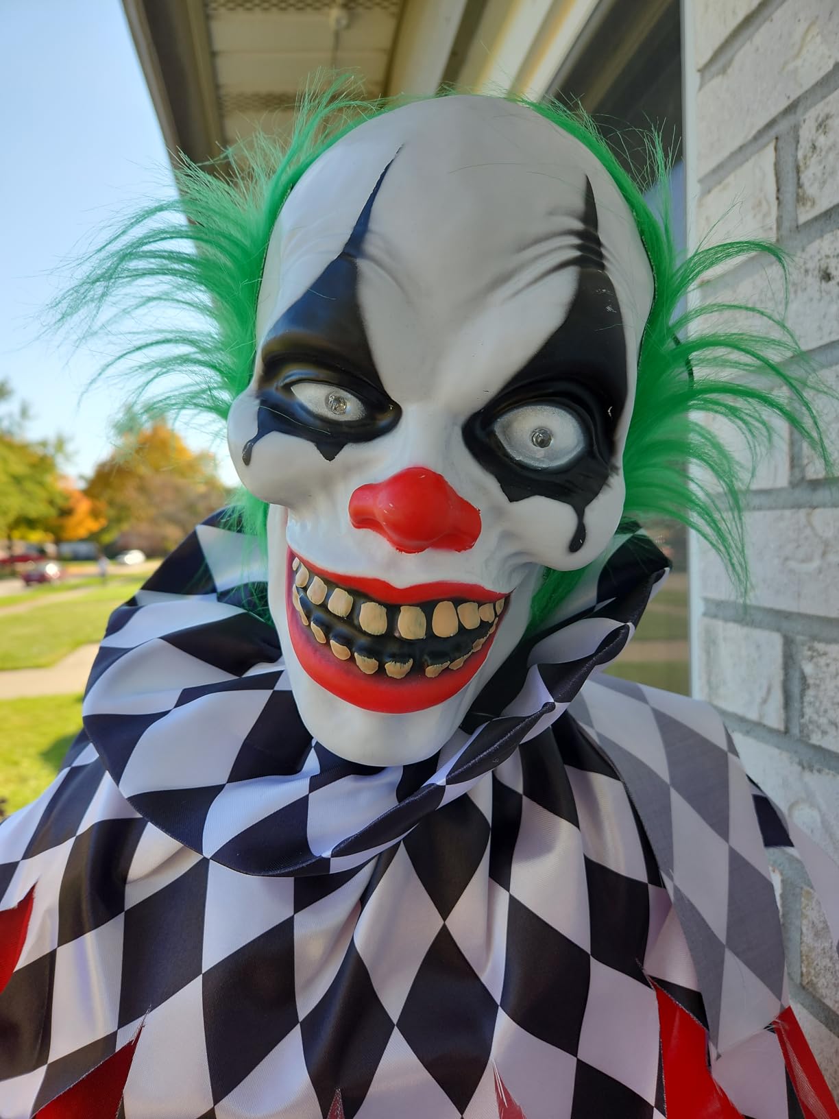 Haunted Hill Farm Life-Size Scary Talking Clown, Halloween Animatronic with Motion and Touch Activated Lights and Sounds, Battery Operated Indoor or Covered Outdoor Halloween Decorations | Life-Size 5.5-Ft Talking Clown Animatronic, Motion, Touch Lights and Sounds, Battery Operated, Indoor or Outdoor Decor customer photo 1