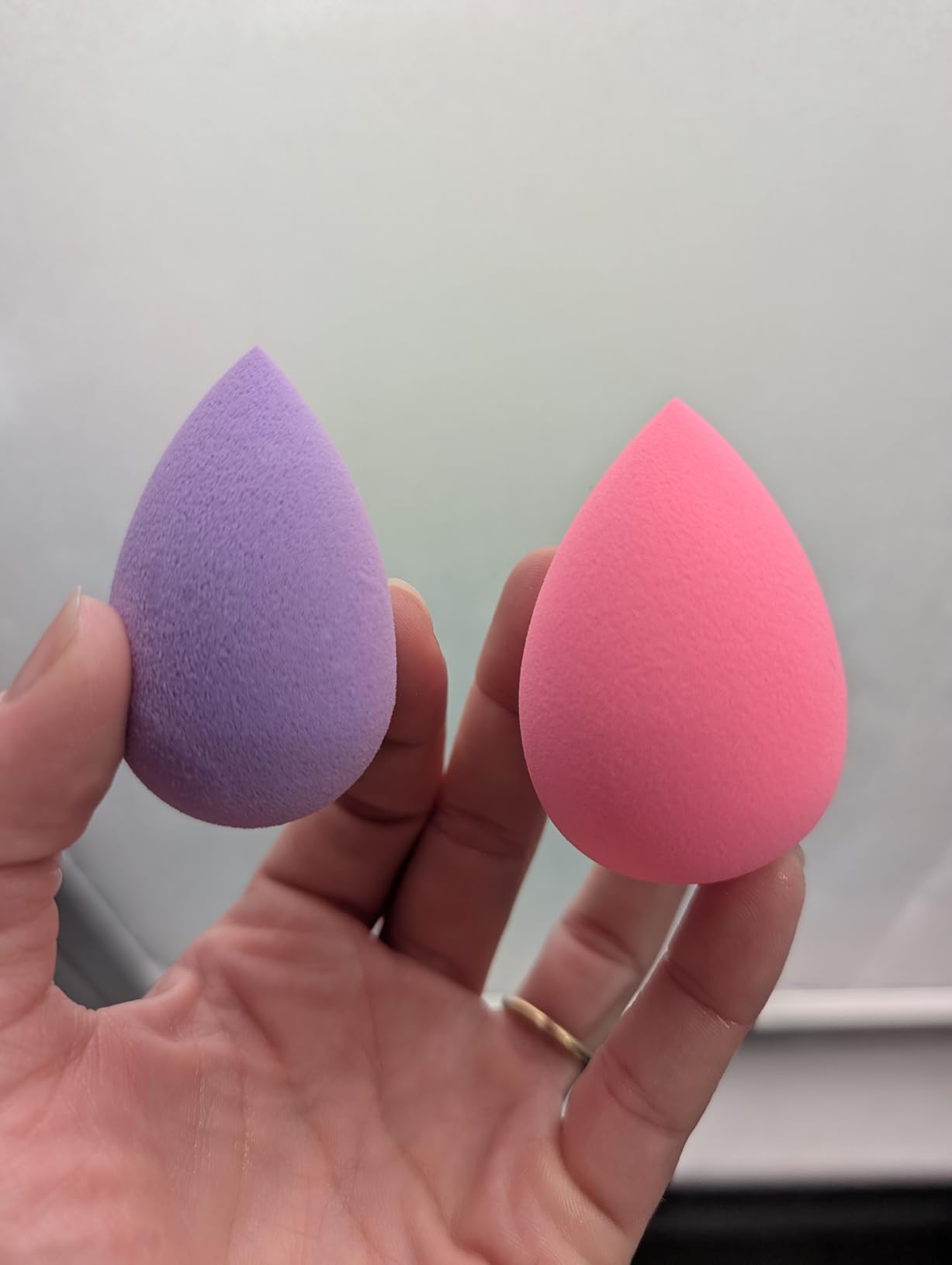 AOA Studio Collection makeup Sponge Set Latex Free and High-definition Set of 6 makeup Wonder blender For Powder Cream and Liquid, Super Soft Wonder Beauty Cosmetic customer photo 2