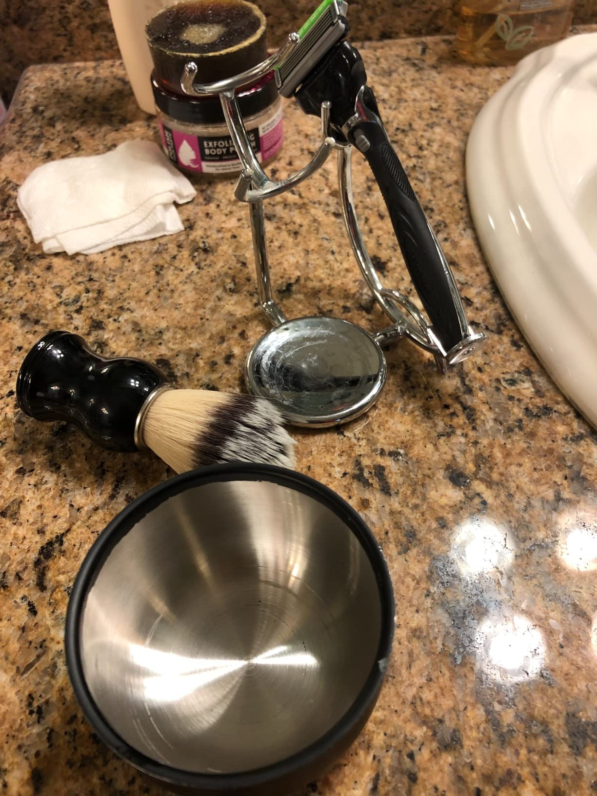 JEQUIL&CORENVEO Deluxe Shaving Kit for Men, 3 in 1 Shaving Set Includes Shaving Brush, Shaving Bowl, Razor & Brush Holder customer photo 2