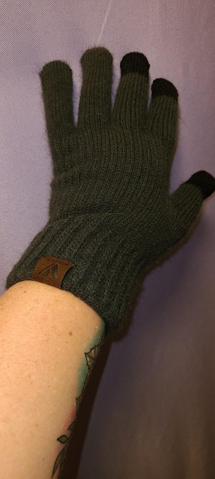 Vgogfly Winter Knit Gloves Warm Full Fingers Men Women with Upgraded Touch Screen - Anti-Slip Glove Fleece Lined customer photo 2