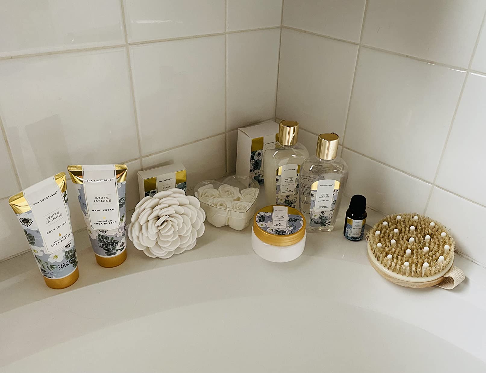 Spa Luxetique White Jasmine 15pc Spa Gift Baskets Gifts for Women Spa Gifts customer photo 2