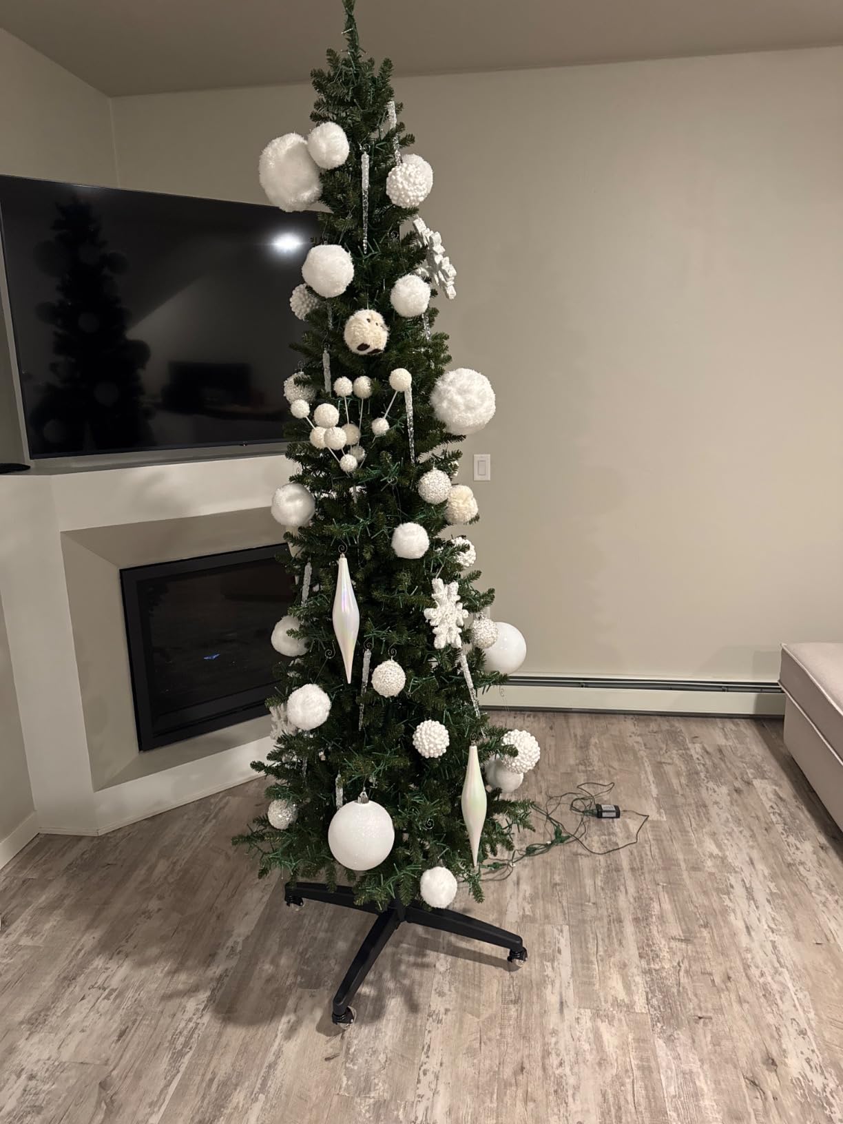 Rolling Christmas Tree Stand for up to 9 Foot Artificial Trees - Heavy-Duty Xmas Tree Stand Base with Casters and Adjustable Base - Compatible with Most Upright Tree Bags – Up to 154 lbs. customer photo 2