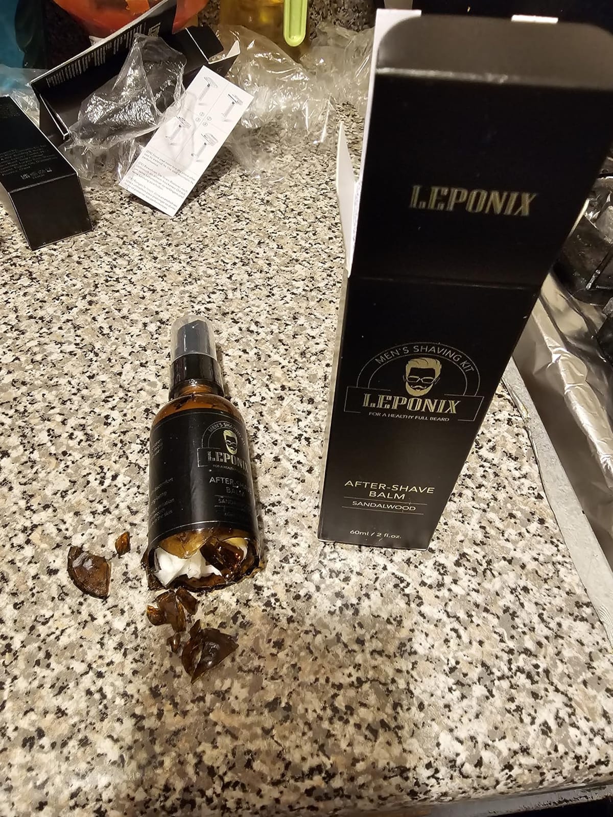 LEPONIX Shaving Kit for Men with Safety Razor Brush Bowl and Beard Bib customer photo 1