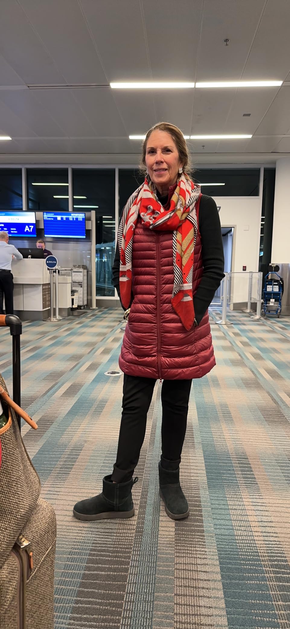 Long Puffer Vest for Women Winter Lightweight Down Vest customer photo 1