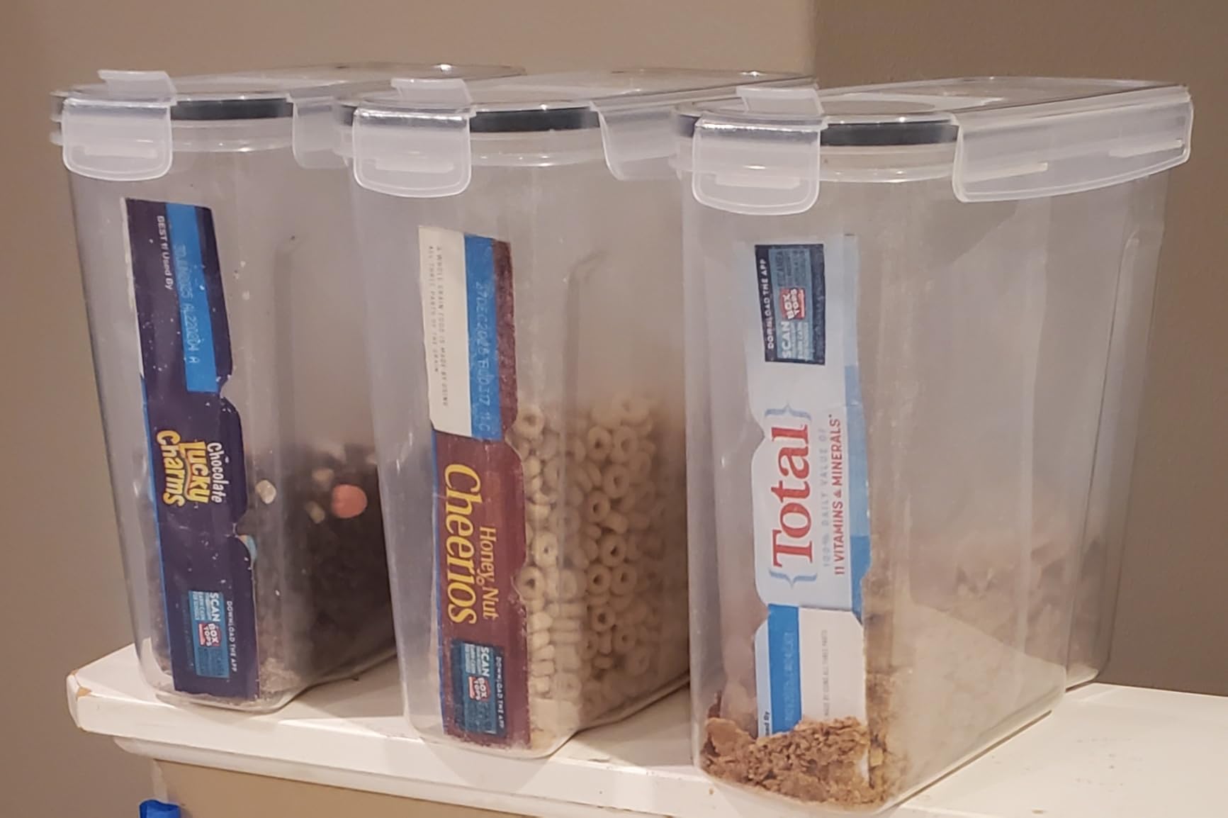 DWËLLZA KITCHEN Cereal Containers Storage 4L Set of 4 Airtight Food Storage Containers with Lids Cereal Dispenser Countertop Pantry Organization Canister for Rice Flour & Sugar 1 Marker 8 Labels customer photo 1