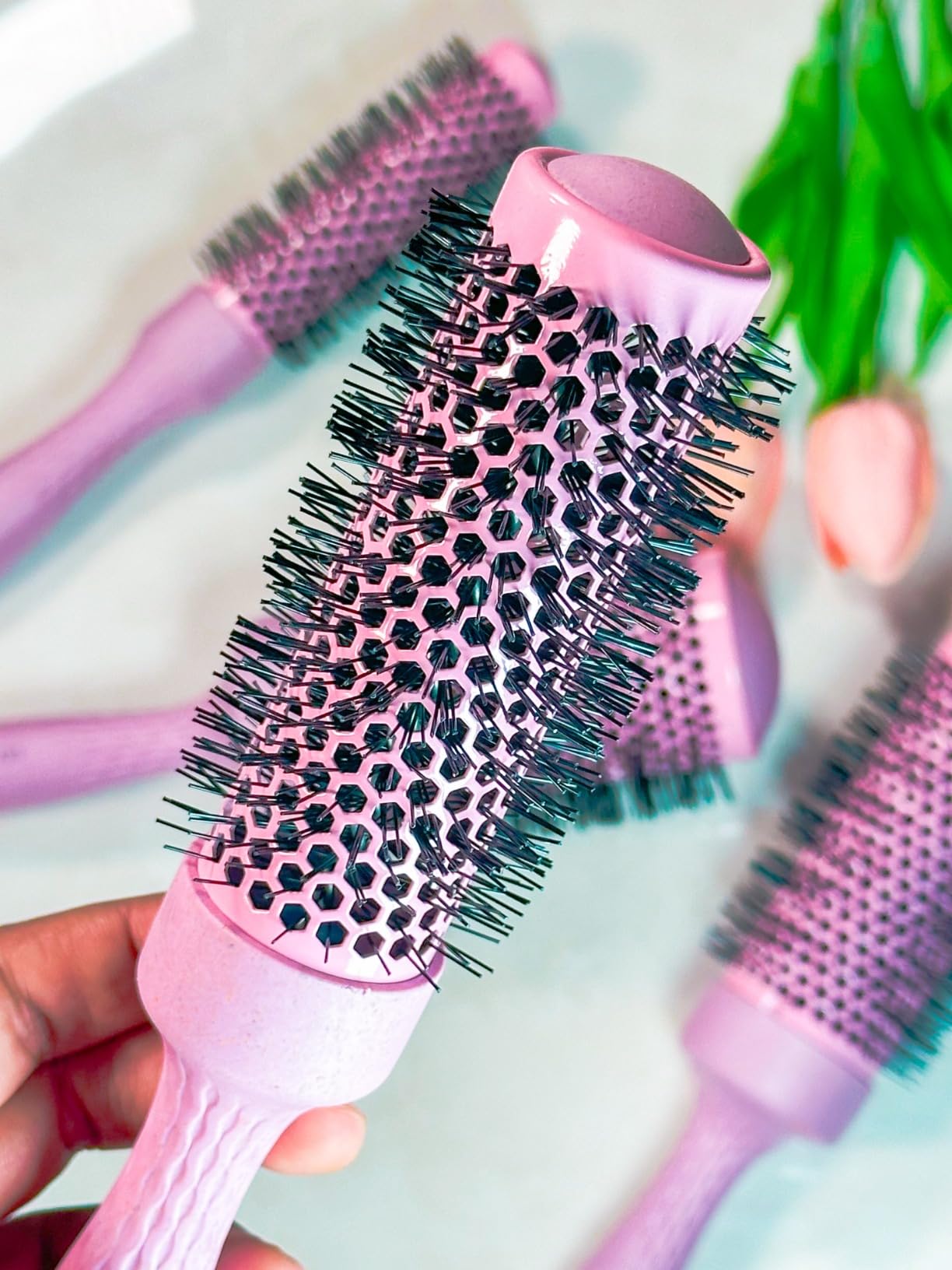 Lily England Round Brush Set for Blow Out 4 Brushes for Voluminous Blowouts customer photo 1