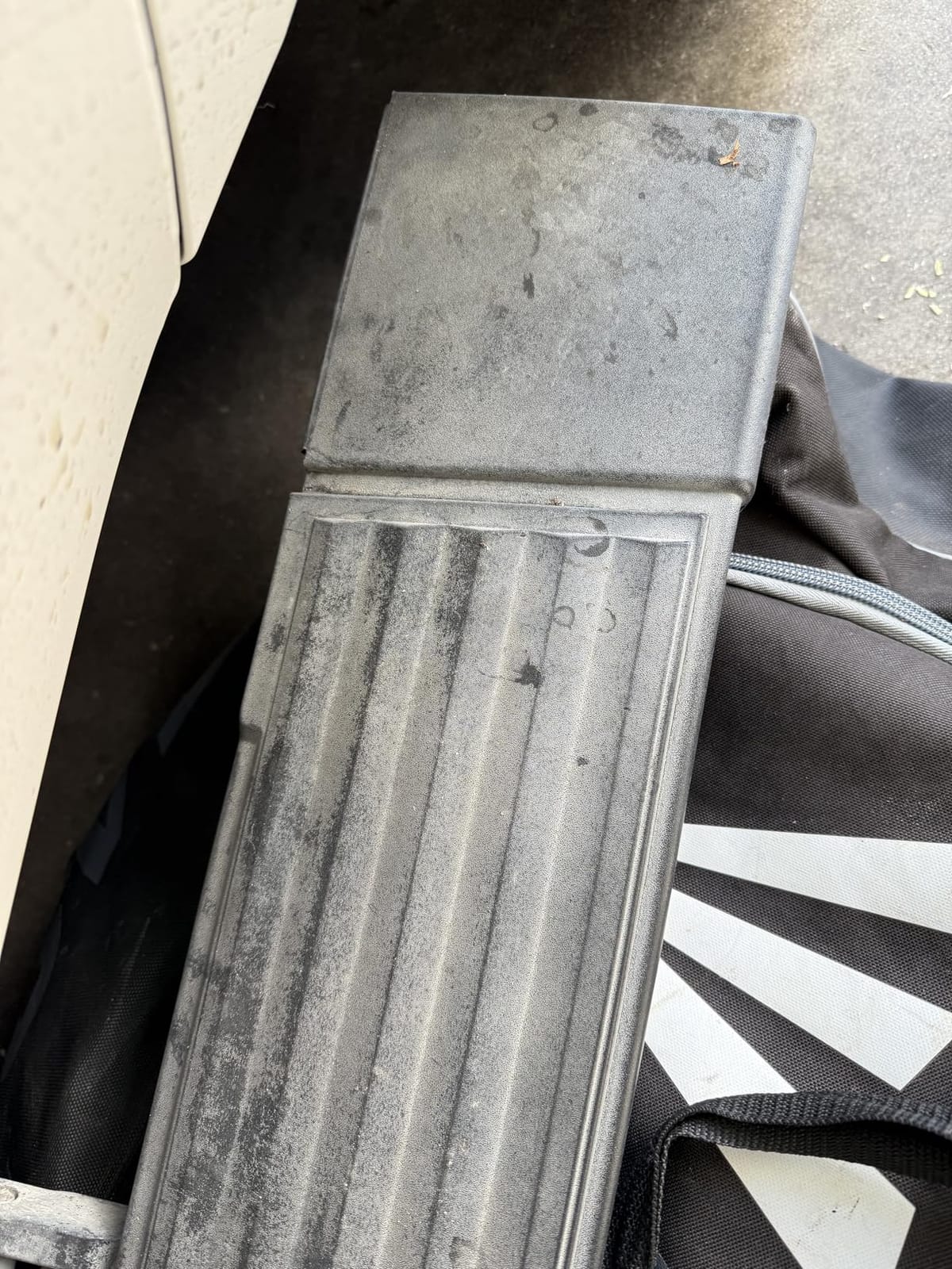 Adam's Polishes Graphene Tire Dressing - Deep Black Finish W/Graphene Non Greasy Car Detailing | Use W/Tire Applicator After Tire Cleaner & Wheel Cleaner | Ceramic Coating Like Tire Protection (16oz) customer photo 2