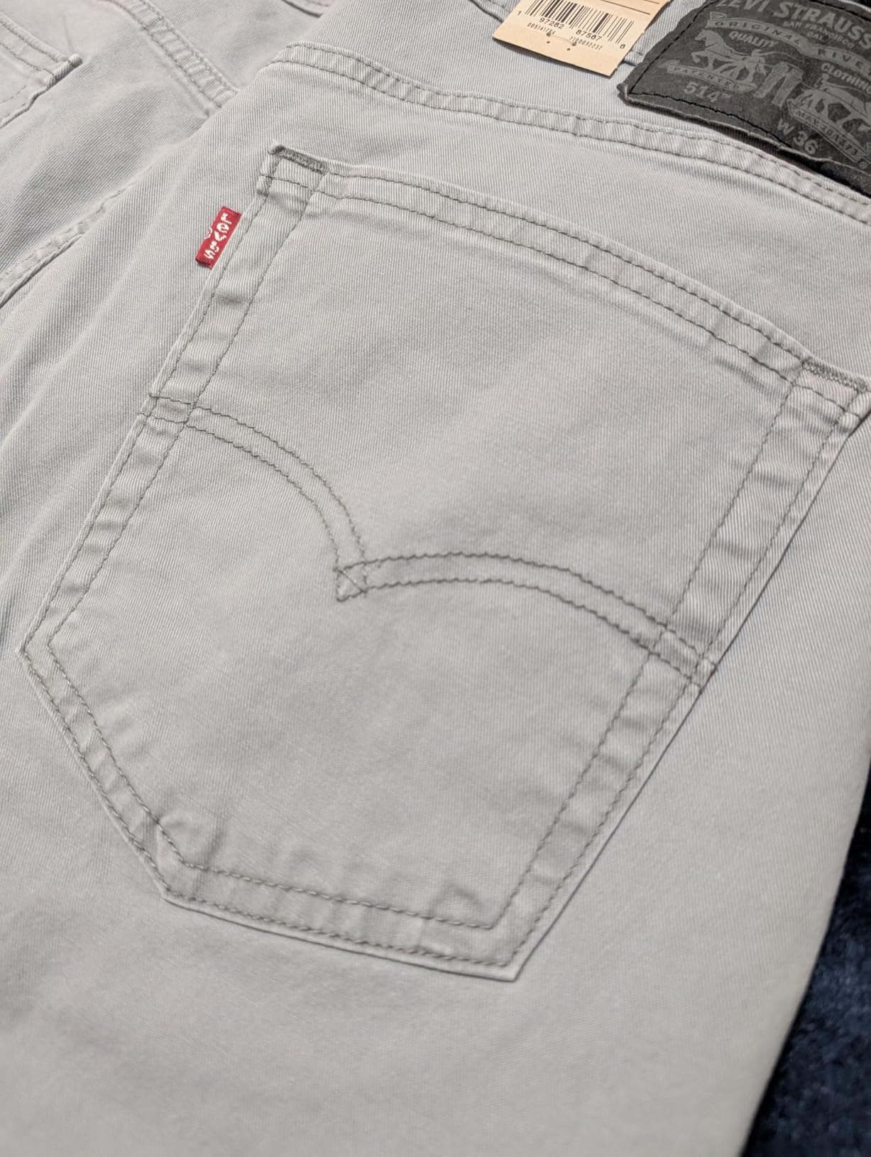 Levi's Men's 514 Straight Fit Jeans customer photo 1
