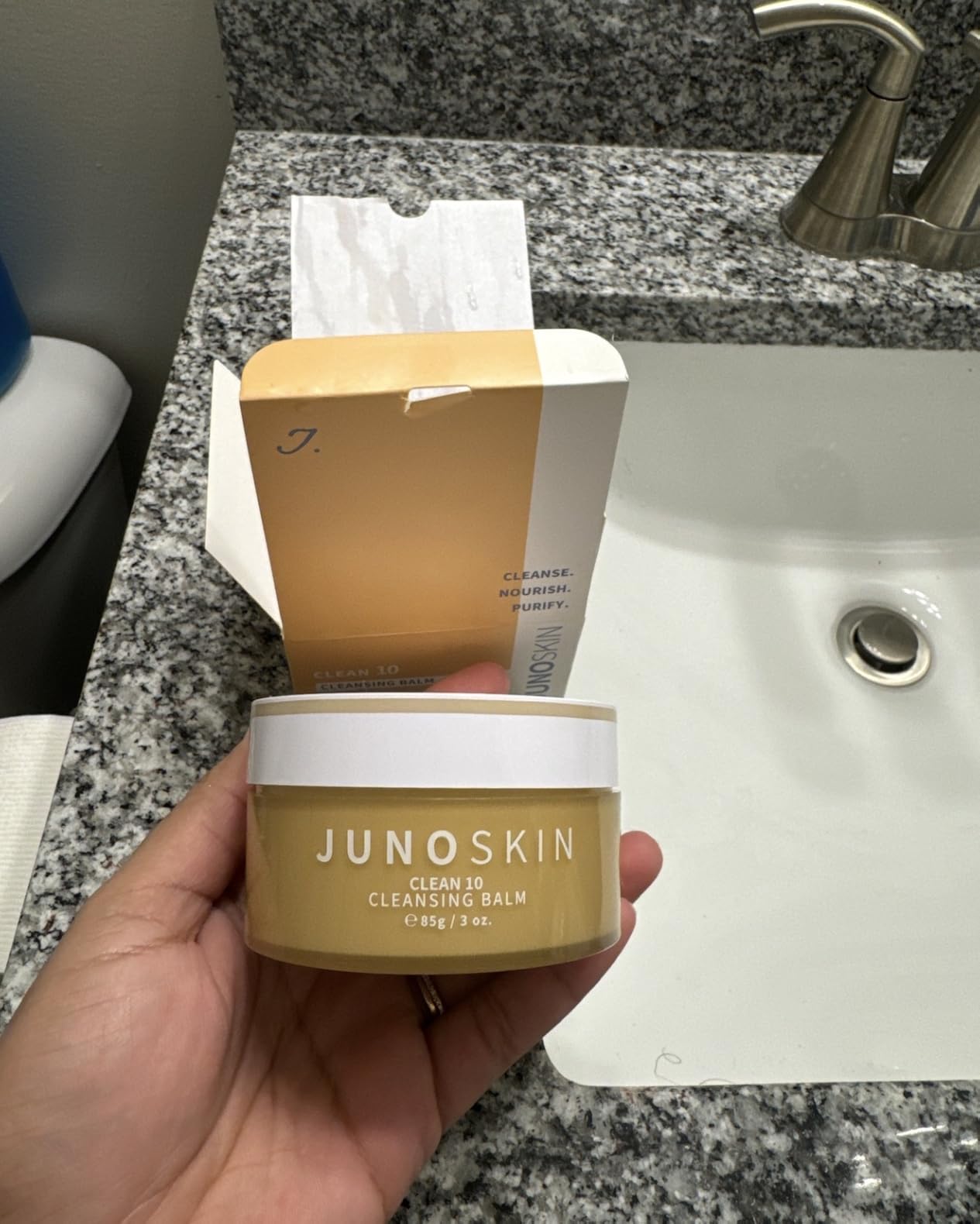 JUNO & Co. Clean 10 Cleansing Balm 10 Ingredients Makeup Remover 85g / 3.0oz customer photo 1