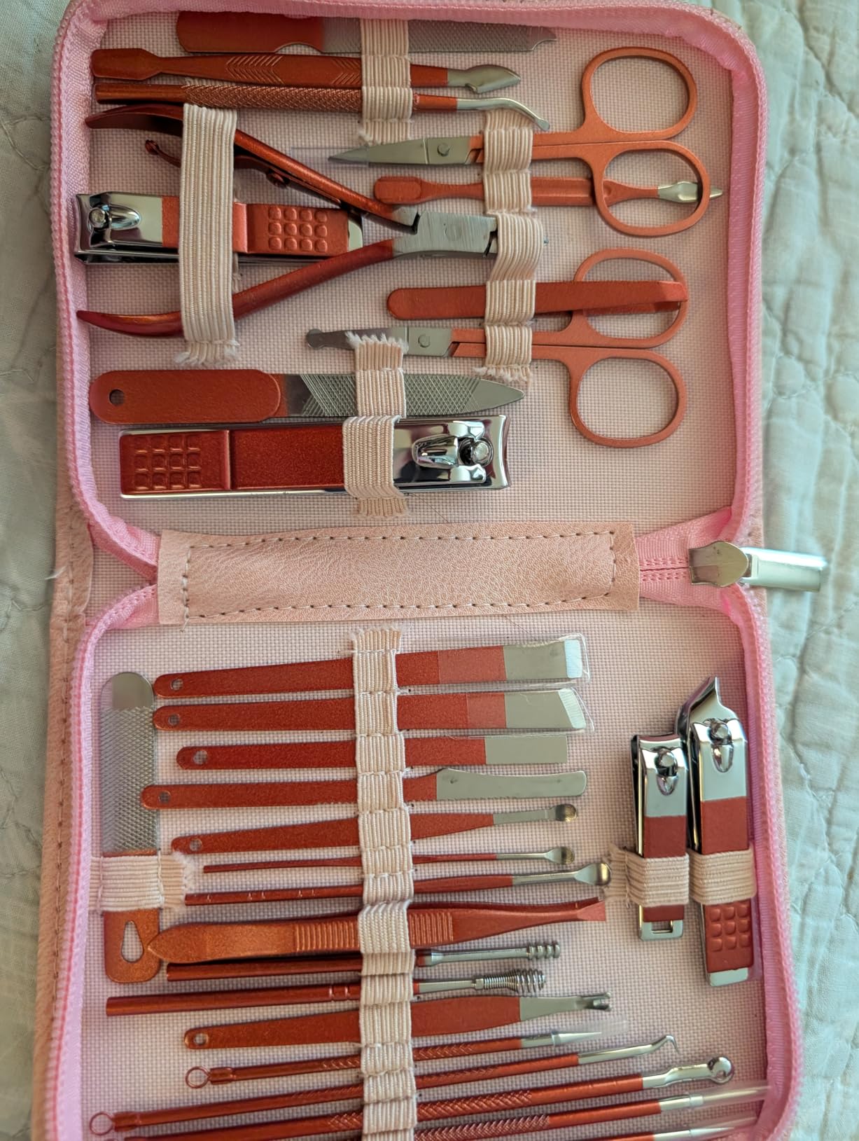 Manicure Set 30 in 1 Nail Clipper set, REDFLOW nail clippers, fingernail & toenail clippers, Manicure Tools, pedicure tools, Suitable for Travel Manicure Kit, Nail Set Kit With Everything Profe customer photo 2