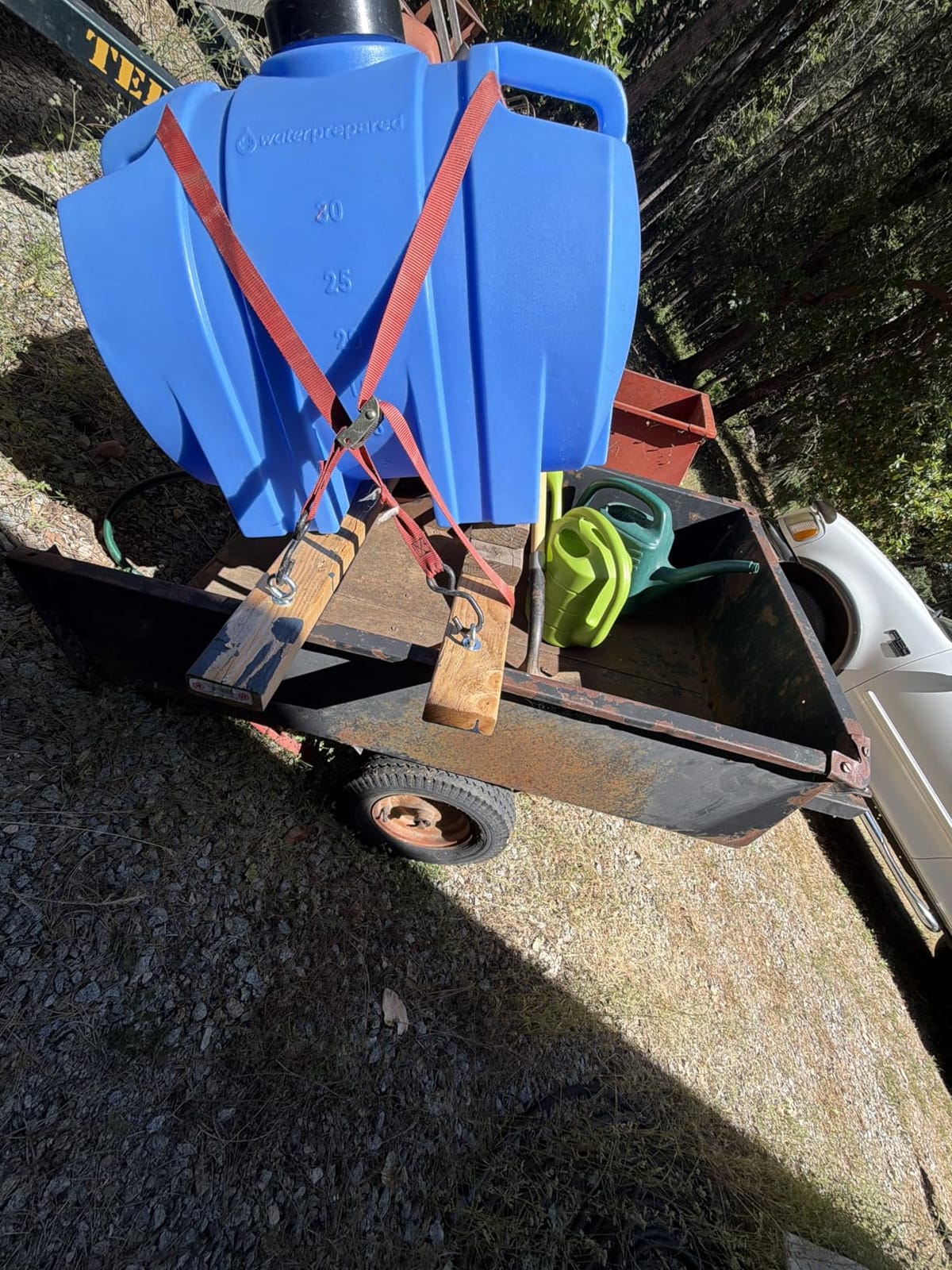 WaterPrepared 35 Gallon Portable Utility Water Tank, Blue customer photo 1