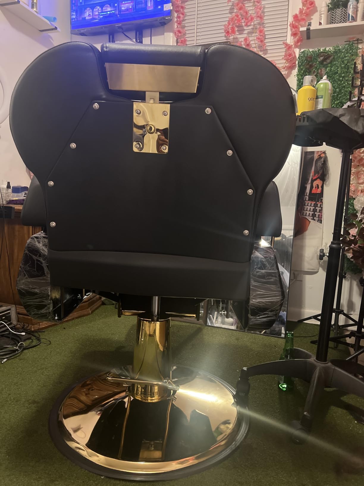 OmySalon All Purpose Hydraulic Barber Chair Recline 360 Degree Swivel Height Adjustable Heavy Duty Hairdresser Chair Beauty Salon Spa Tattoo Styling Equipment customer photo 1