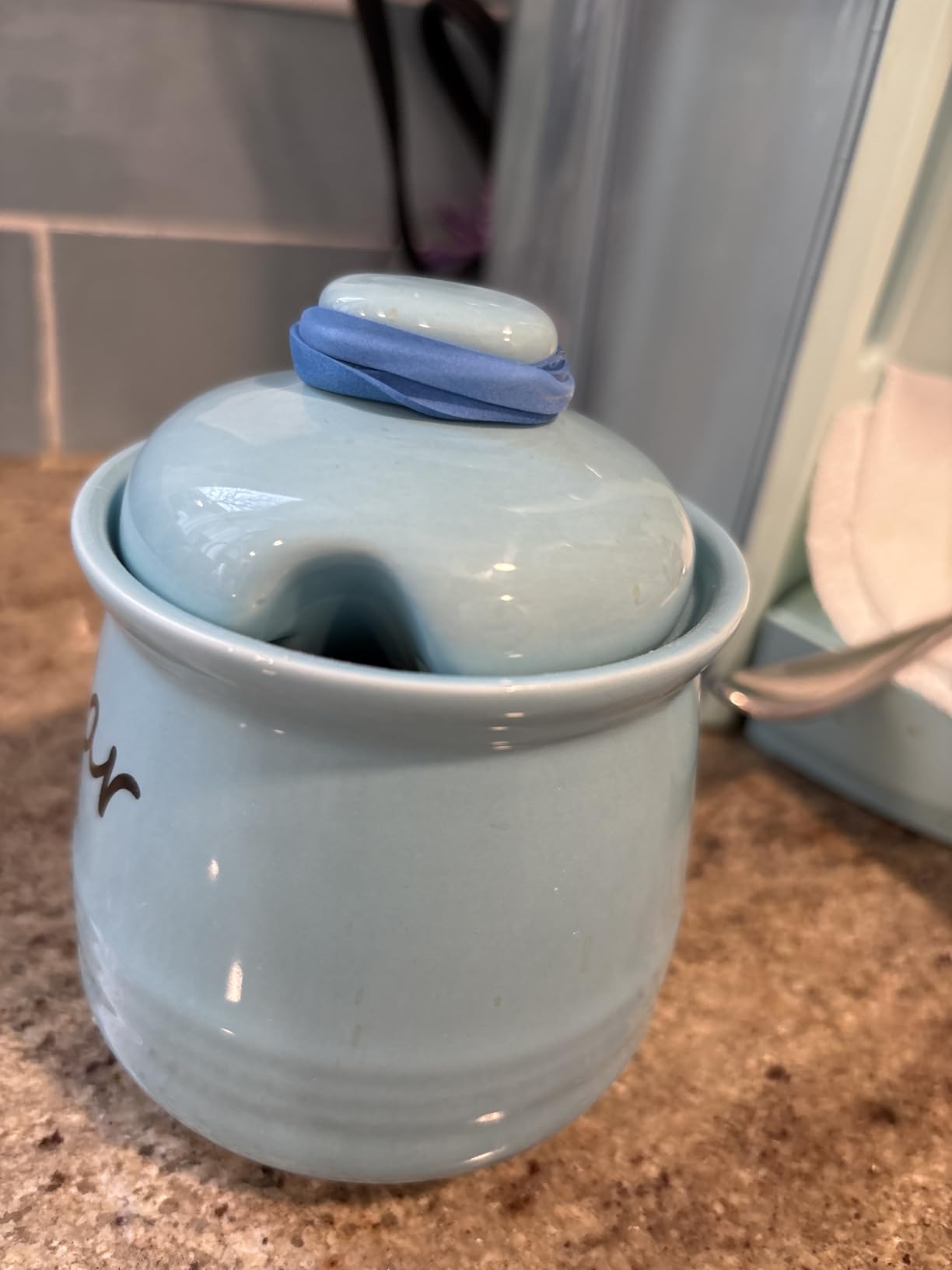 ONTUBE Ceramic Sugar Bowl with Lid and Spoon 12oz (White) customer photo 1