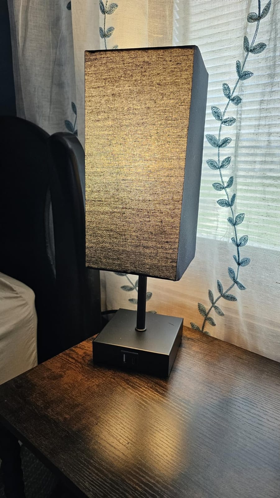Bedside Table Lamp for Bedroom with 2 USB Ports, 14-Inch, Black customer photo 2