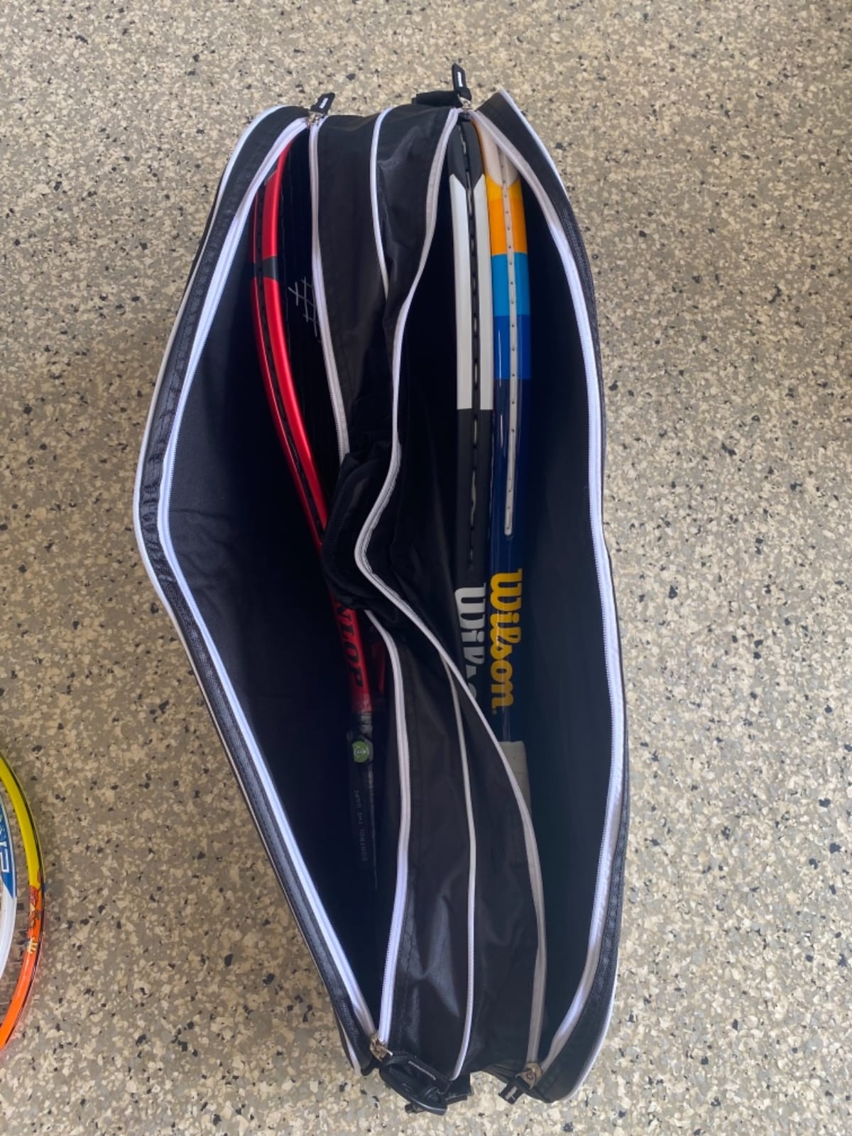 Tennis Racket Bag (3-5 Racquet), with Shoe & Phone Compartment and Protective Pad, Super Roomy and Lightweight Racquet Bag for Tennis, Badminton customer photo 1
