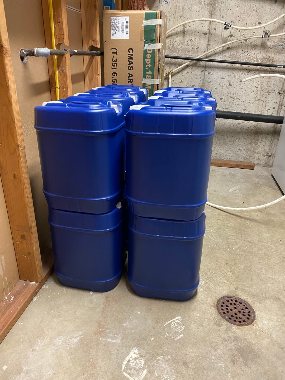 5-Gallon Stackable Water Storage Containers, Emergency Water Storage for Camping and Disaster Preparedness, 20 Gallons customer photo 2