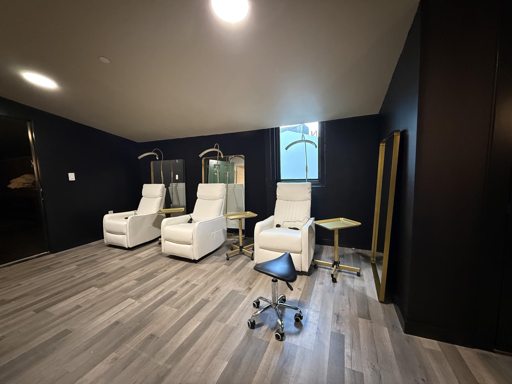 Salon Señor Salon Tray on Wheels,Height Adjustable Salon Color Tray Rolling Instrument Tray for Hair Stylist customer photo 1