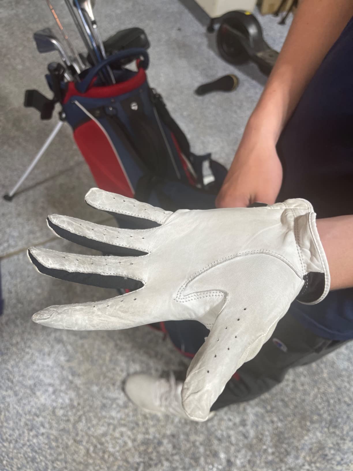 Under Armour Mens Iso-chill Golf Glove customer photo 1