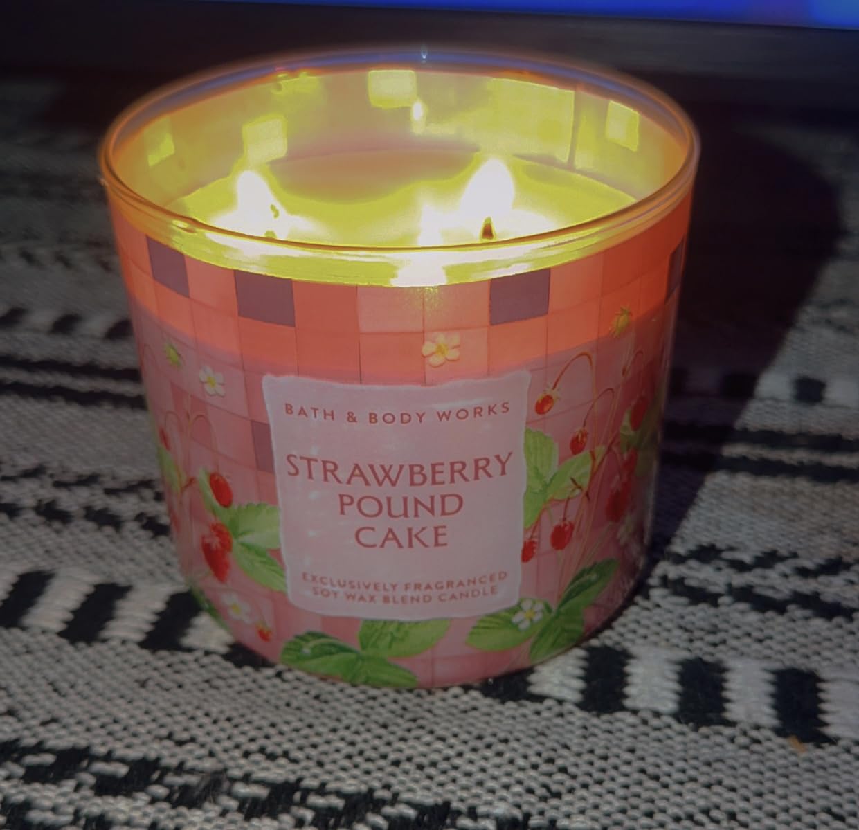 Bath & Body Works 3-Wick Candle, Strawberry Pound Cake, Soy Wax Blend customer photo 2