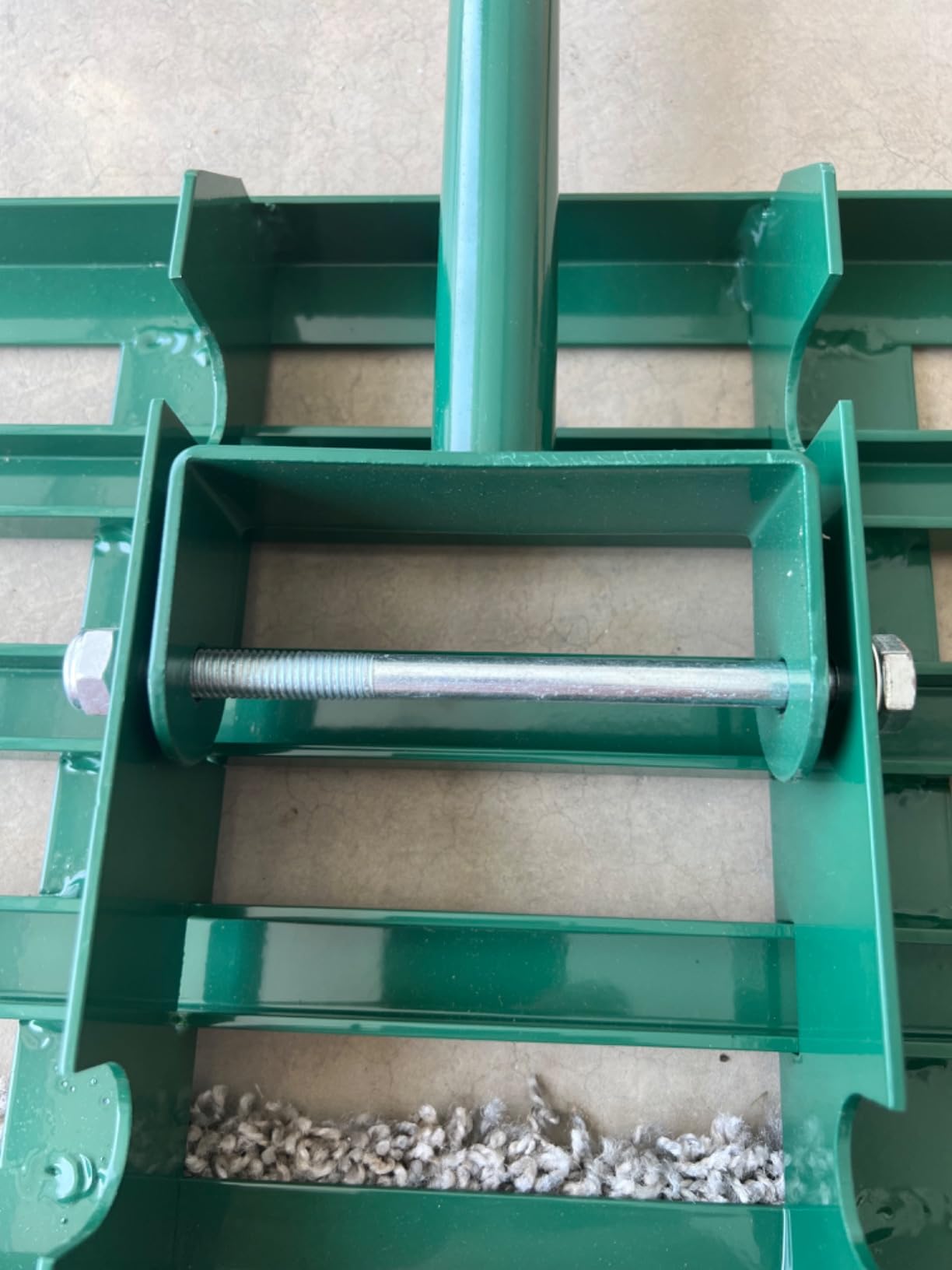 LANDZIE - Lawn Leveling Rake 36 Inch, Steel Yard Leveler Tool customer photo 1
