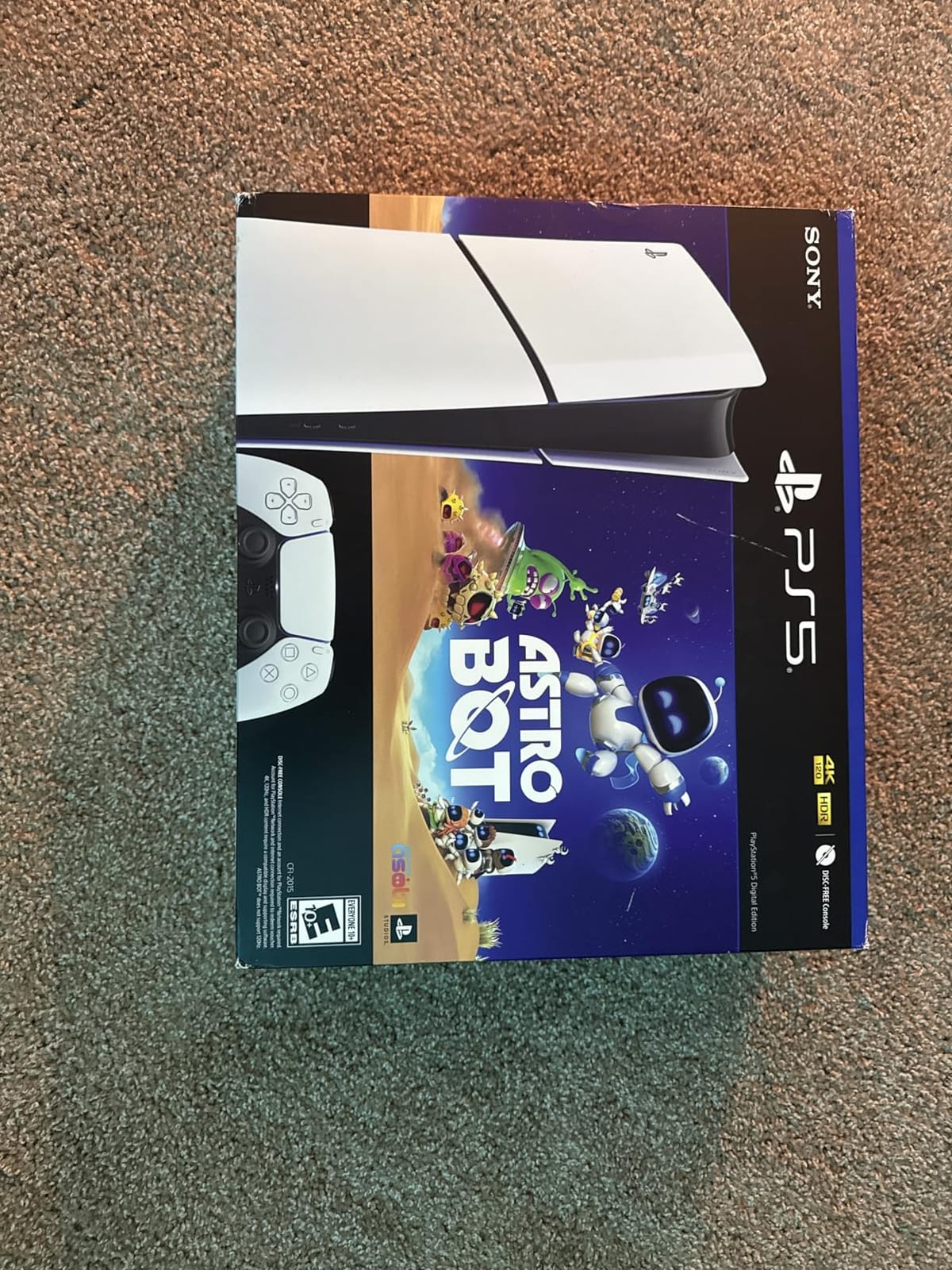 PS5 - Sony PlayStation 5 Digital Edition Gaming Console + Wireless Controller - 16GB GDDR6 RAM, 825GB SSD, 120Hz 8K Output, White customer photo 1