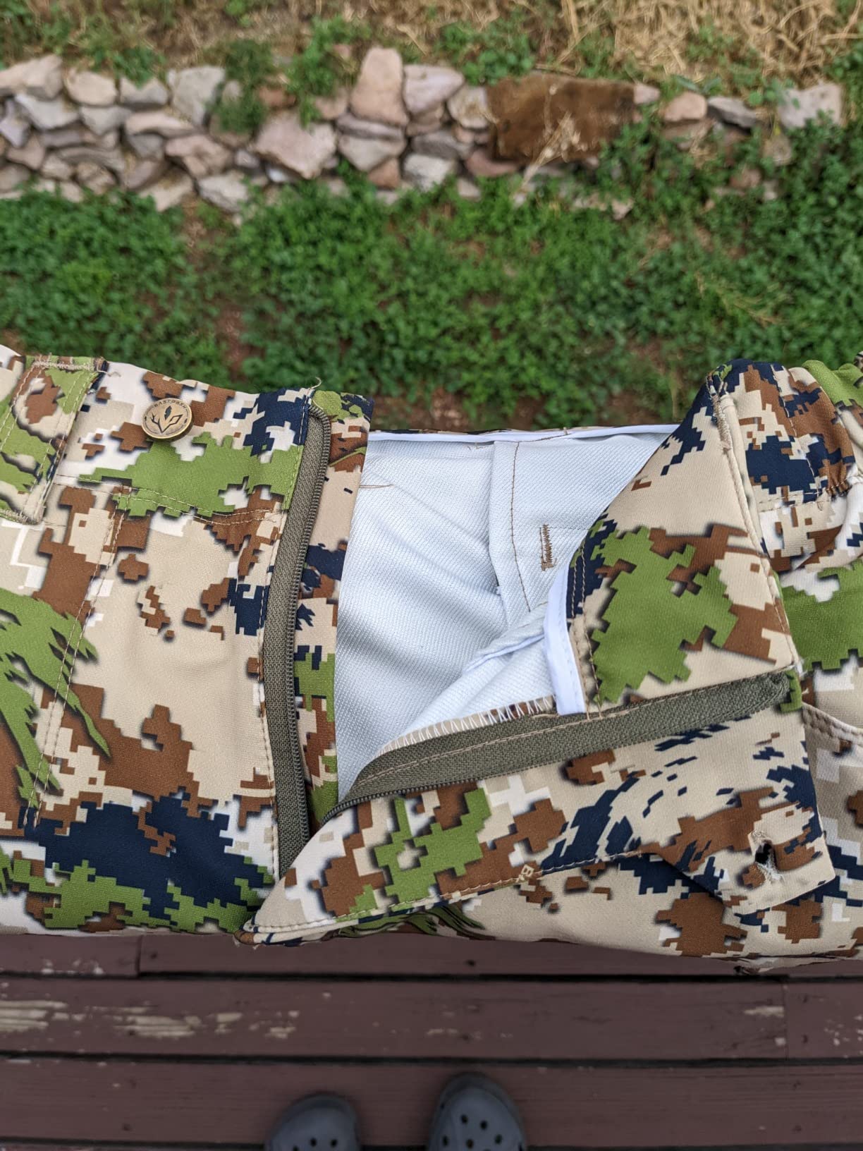 BASSDASH Invis Men’s Stretch Hunting Pants Water Resistant Camo Fishing Pant customer photo 1