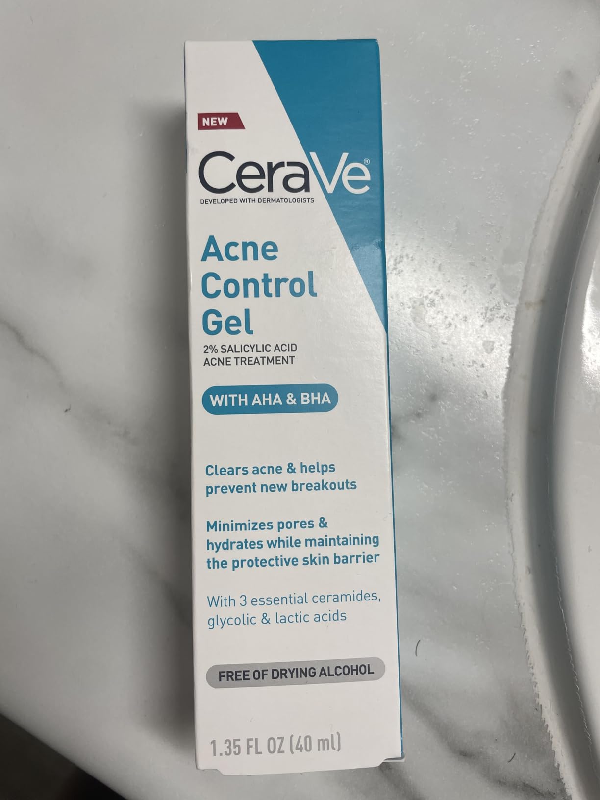 CeraVe Acne Control Gel, Salicylic & Glycolic Acid Face Treatment, 1.35oz customer photo 2