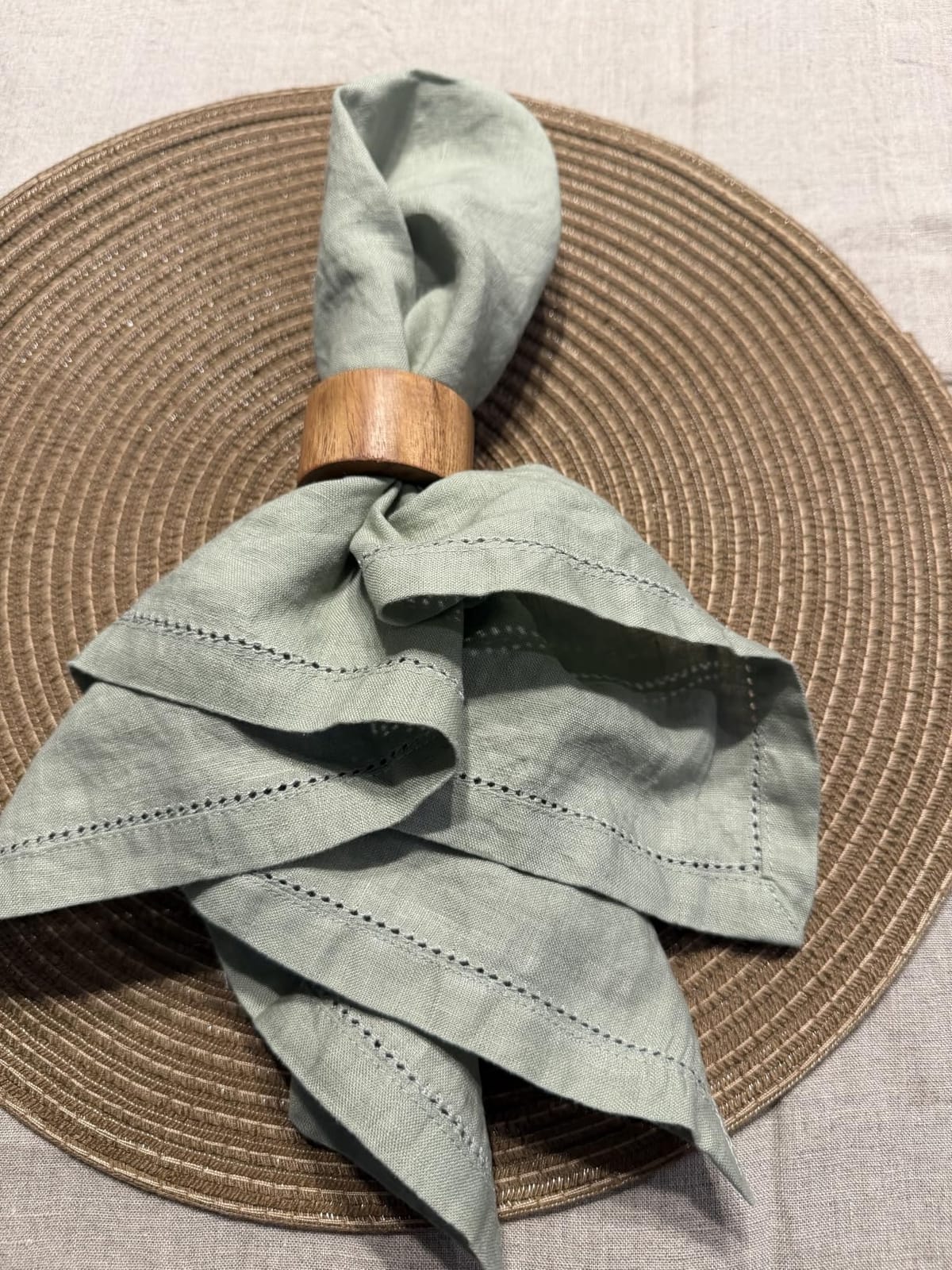 Hemstitched Linen Napkins – 20 Inch x 20 Inch – Stonewashed Pure Linen Cloth Dinner Napkins with Mitered Corners - 100% French Flax – Machine Washable - Set of 4 (Natural) customer photo 1