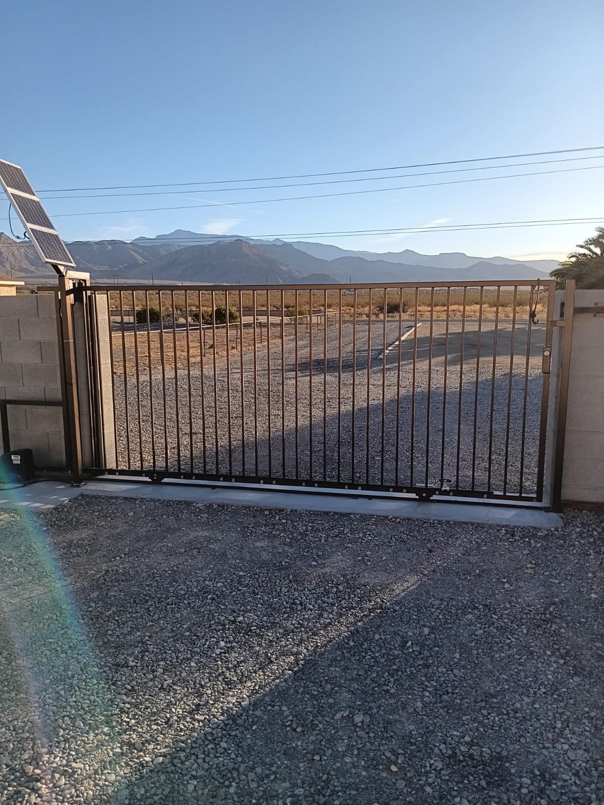 TOPENS DKR500ST Solar Sliding Gate Opener Rack Drive customer photo 1