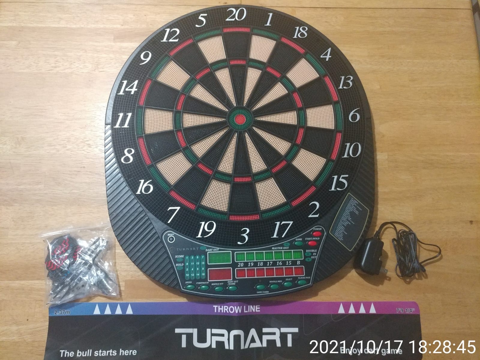 Turnart Electronic Dart Board for 16 Players LED Display customer photo 1