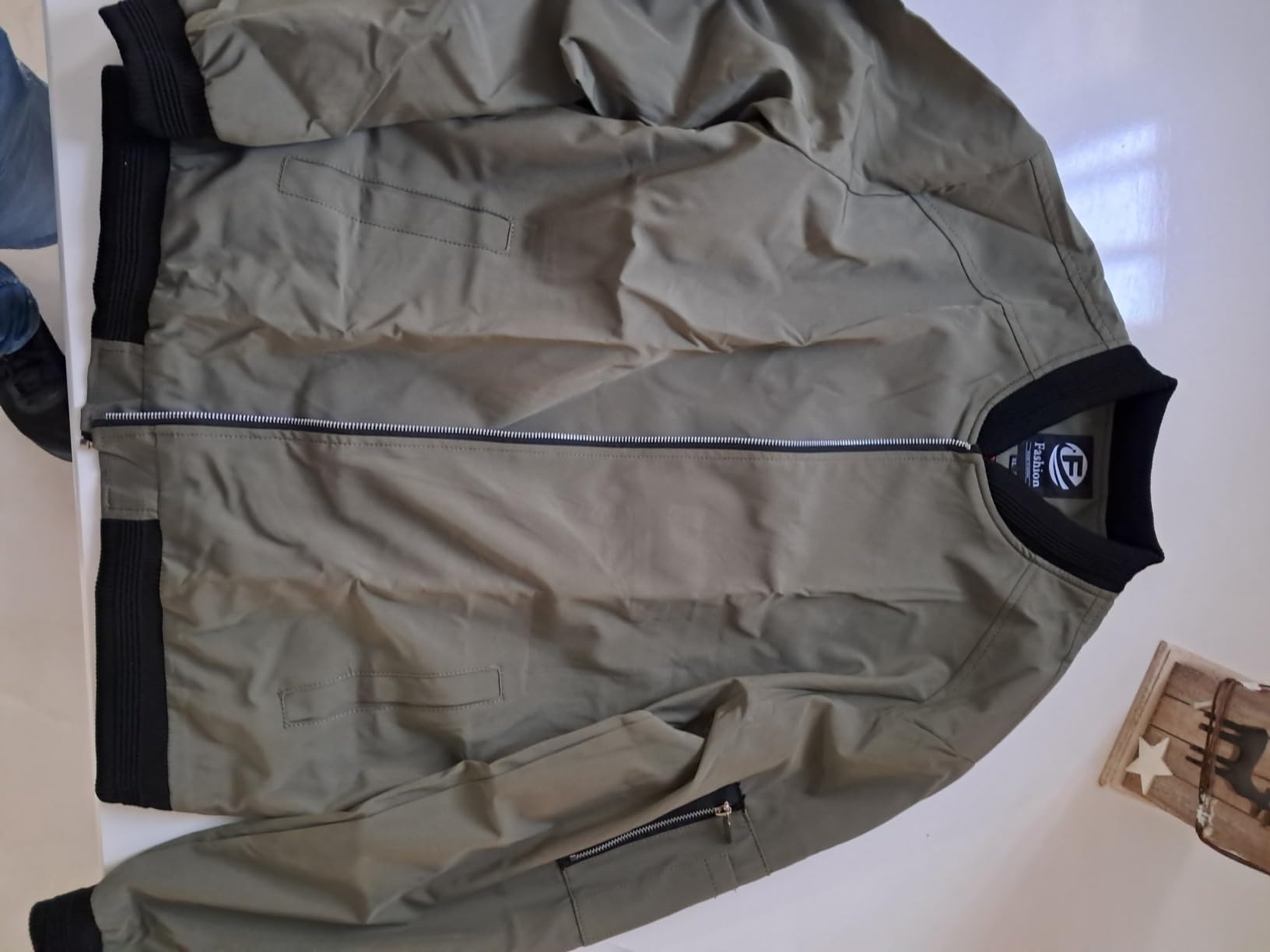 URBANFIND Men's Slim Fit Lightweight Sportswear Jacket Casual Bomber Jacket customer photo 1