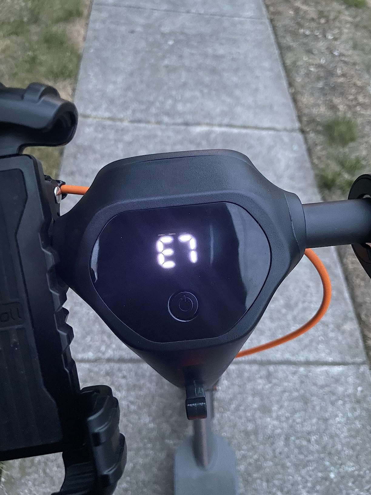 Hiboy S2 MAX Adult Electric Scooter, 500W Motor, 40.4 Miles Long Range customer photo 2