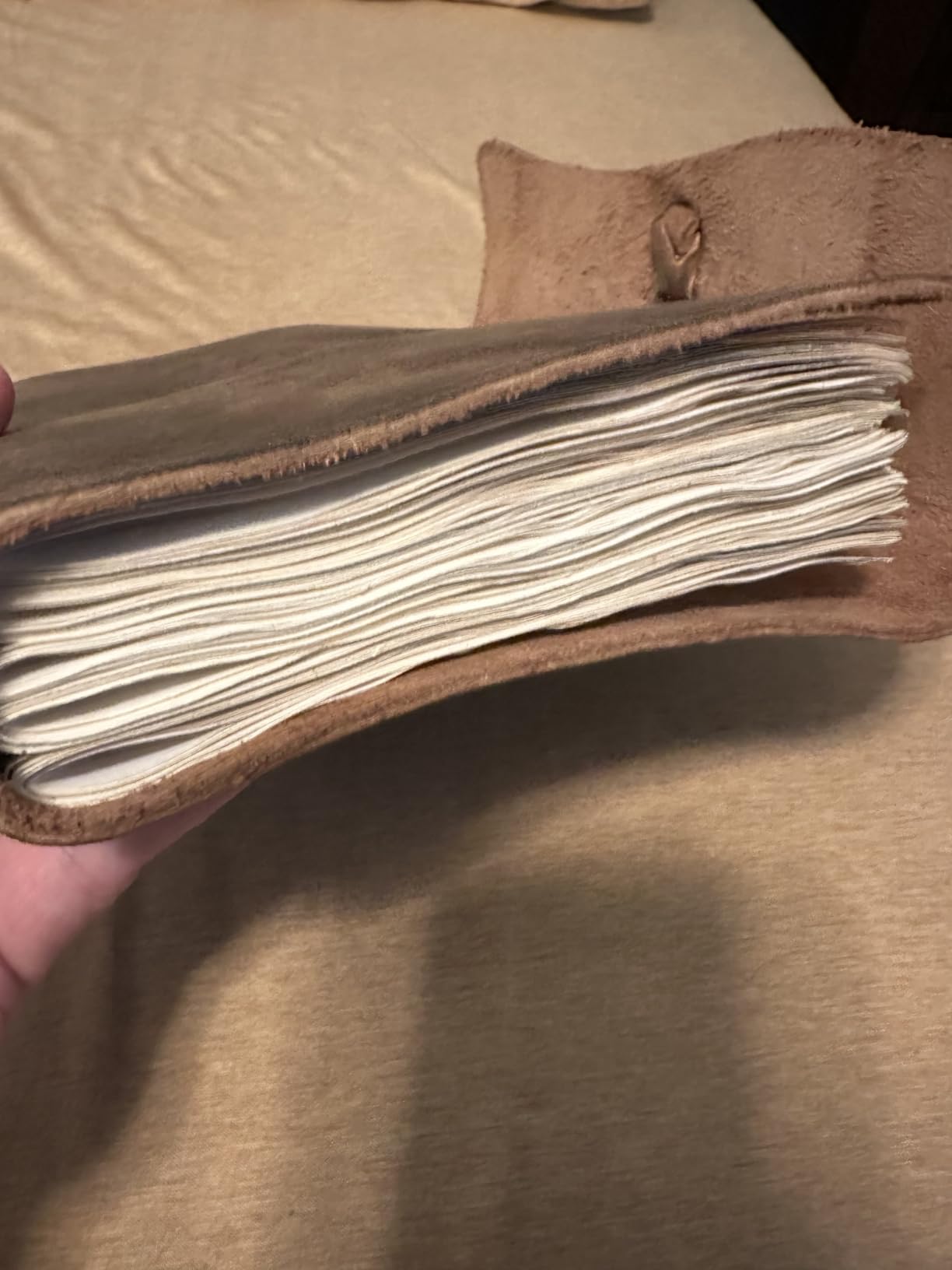 LEATHER VILLAGE Leather Journal Edge Cut, Distressed Brown 7x5 customer photo 1