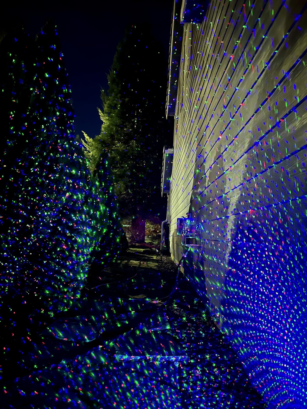 Christmas Laser Lights, Outdoor Garden Laser Lights Projector with Moving RGB Waterproof for Christmas Holiday customer photo 1