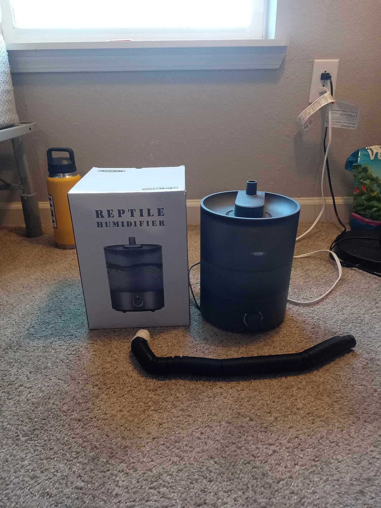 MRREPTILE Reptile Fogger Humidifiers Mister, Misting System for Reptiles, Terrarium Fogger Humidifier, 2.8L Large Capacity Reptifogger [UPGRADE] customer photo 2