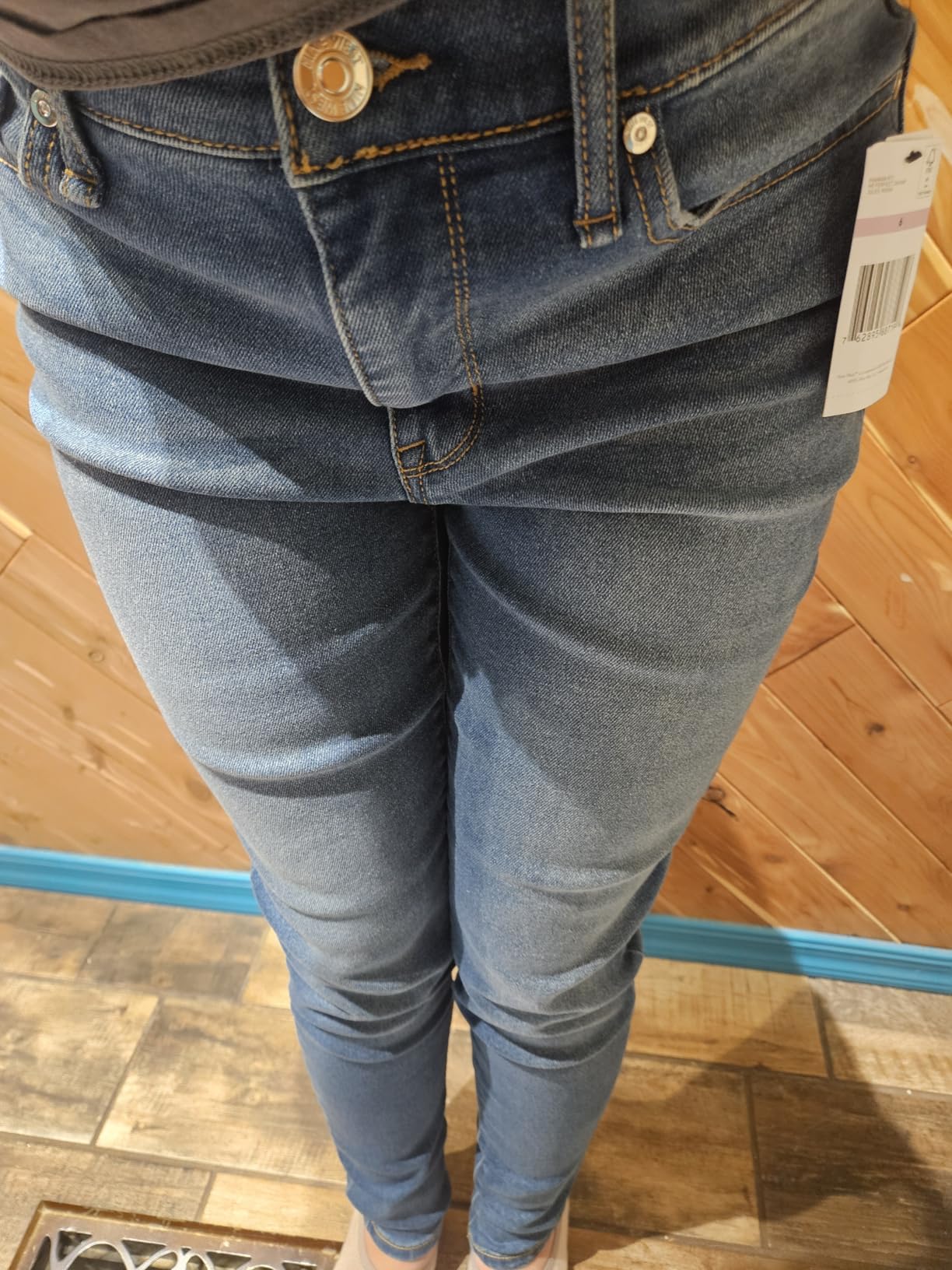 Nine West Womens Ciga High Rise Skinny Jean Standard customer photo 2
