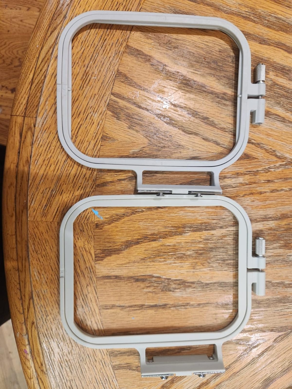 New brothread Embroidery Machine Hoop 3 in 1 Set - SA431+SA432+SA434 customer photo 2