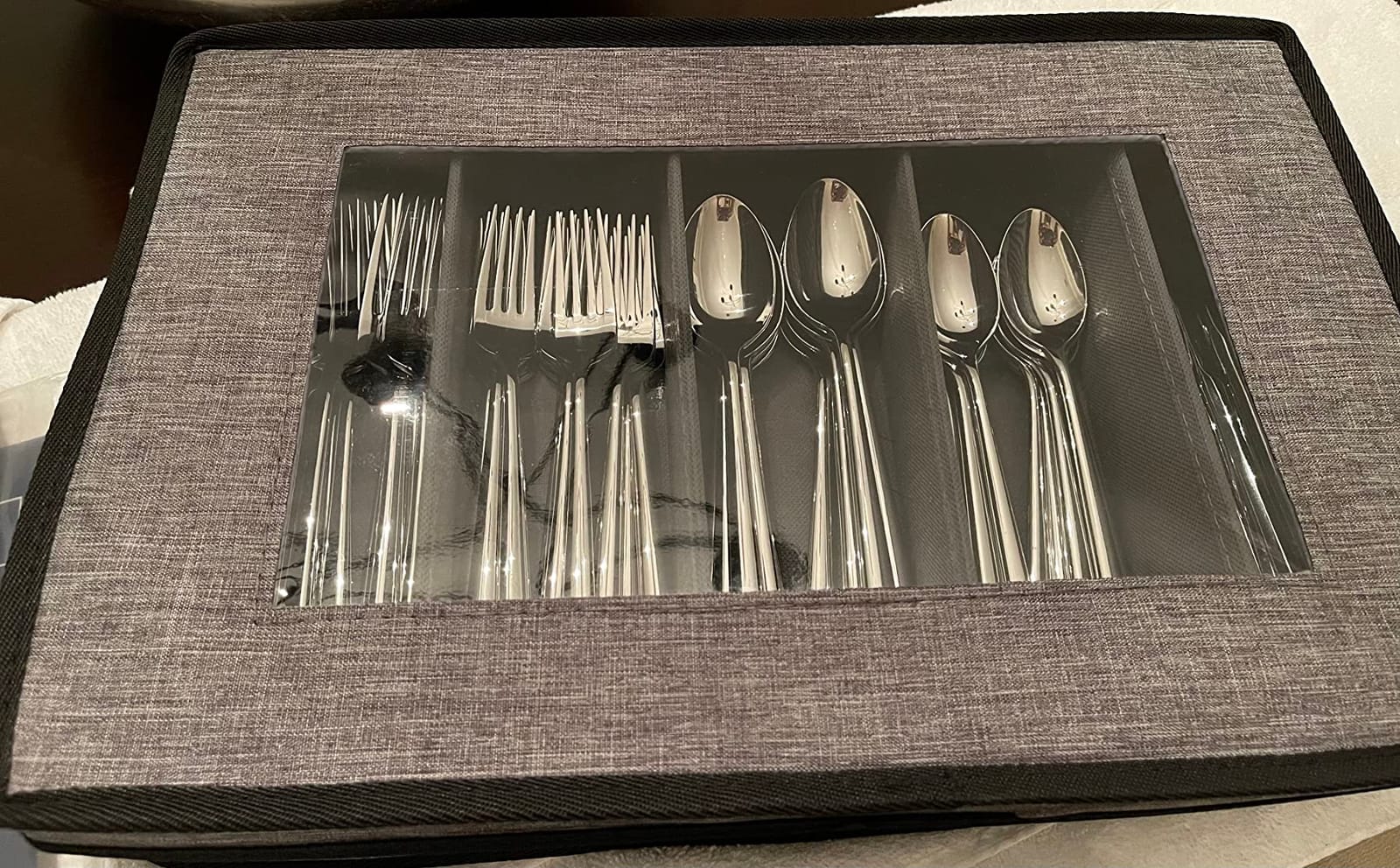 Hearth & Harbor Flatware Organizer for Drawer, Silverware Storage Box, Grey customer photo 1