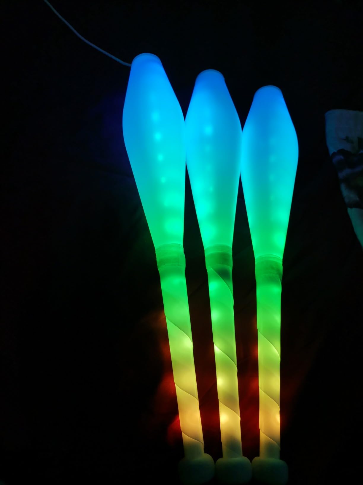 Zeekio - Multi-Color LED Light Up Juggling Clubs - with Charger & Wireless Remote - for Beginners, All Levels - Bright & Vibrant Colors Durable - 20.5
