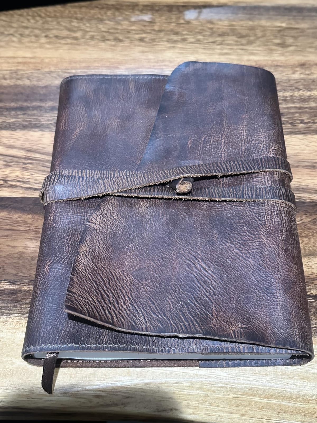 moonster Leather Journal Refillable Notebook - Writing Journals for Women, Mens Journal Leather Notebook Cover with Pen, Leather Bound Lined Paper A5 Travelers Diary, Travel Journal for Writing customer photo 2