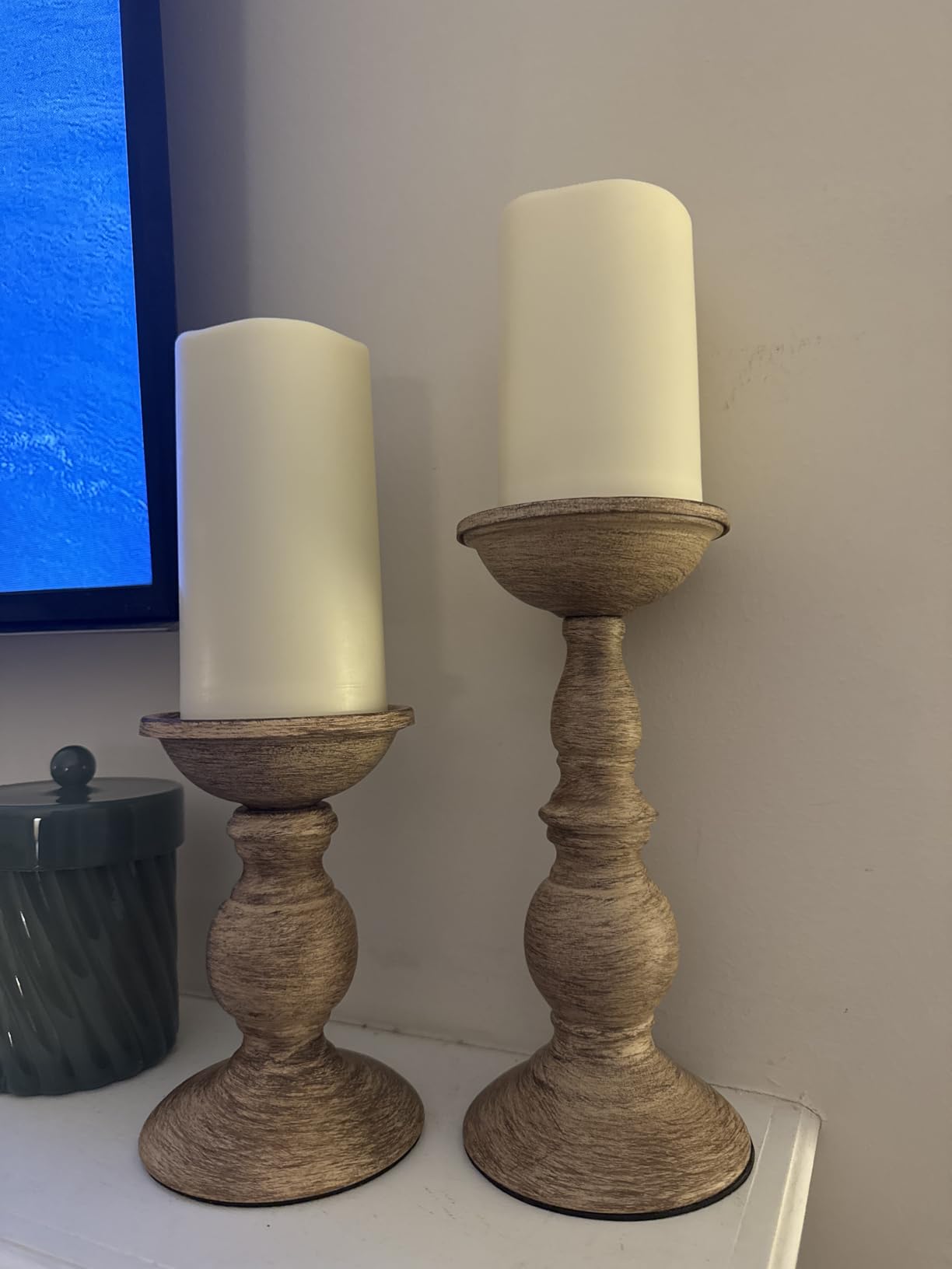 Sziqiqi Pillar Candles Holders for Table Centerpiece, Set of 2, Sage Green customer photo 1